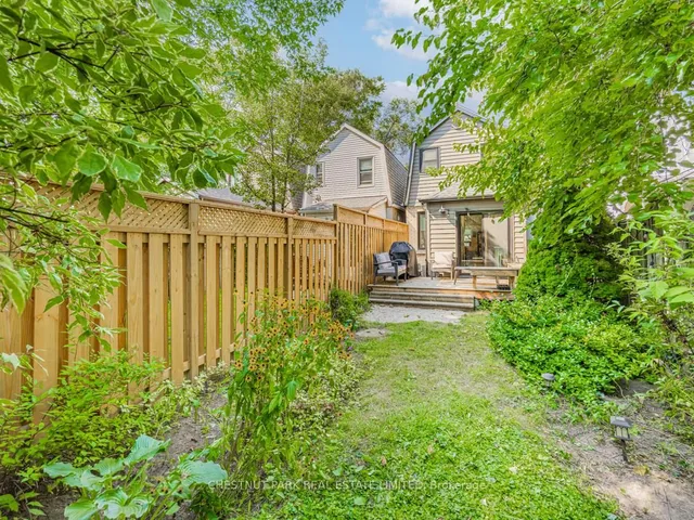 Additional property image - 237 Lumsden Ave