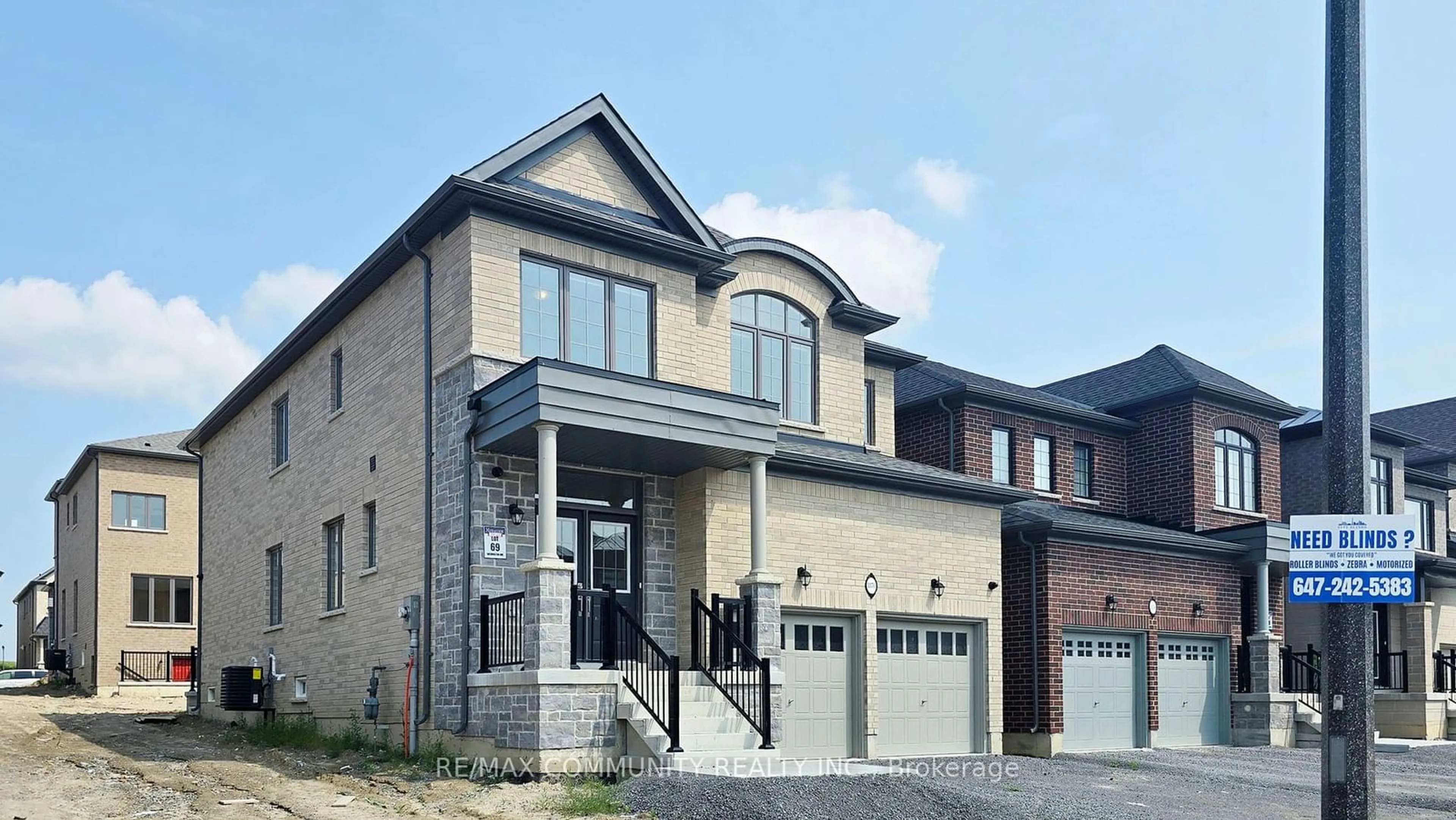 Home with brick exterior material for 1170 Wilmington Ave, Oshawa Ontario L1L 0T9