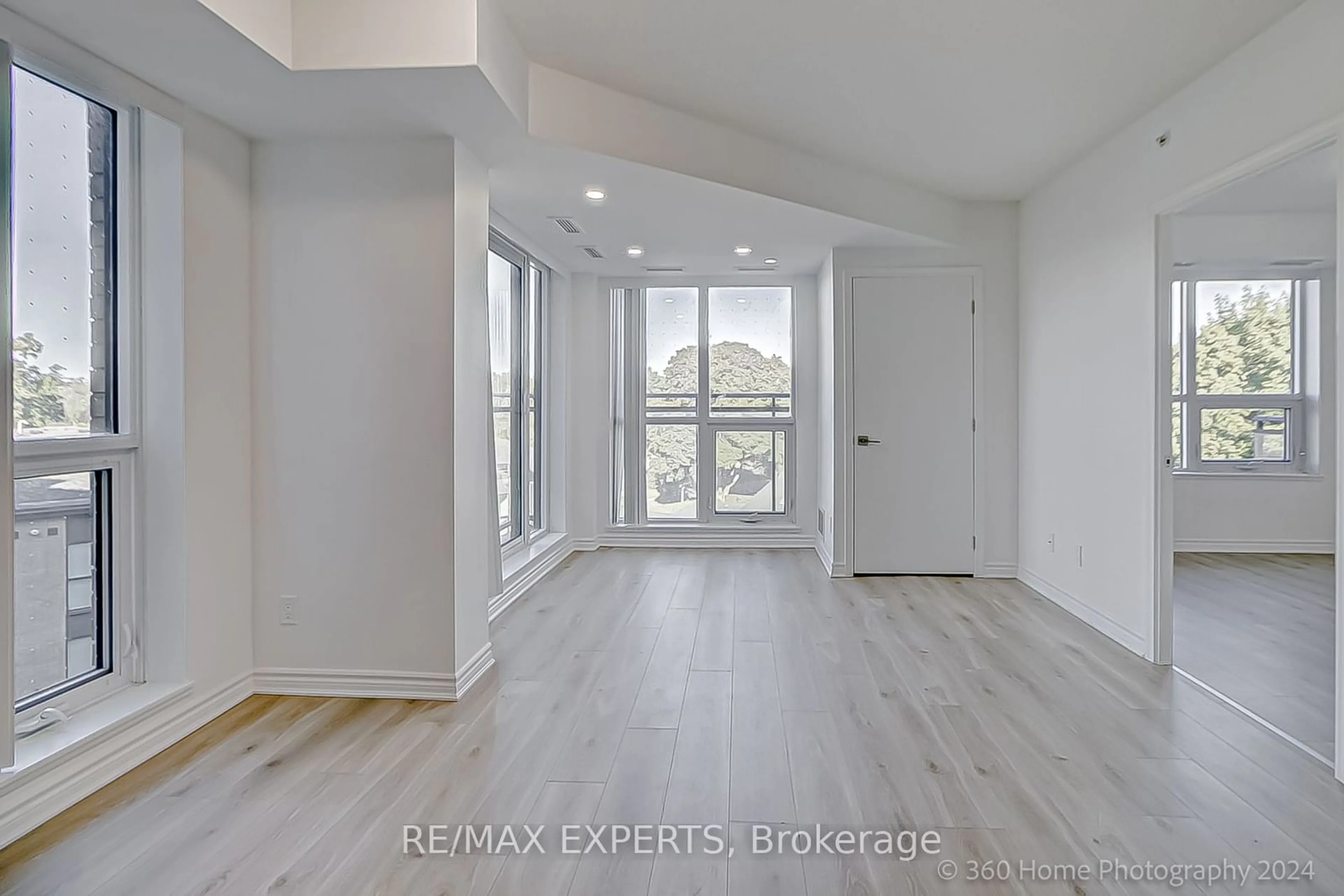 Indoor entryway for 1 Falaise Rd #315, Toronto Ontario M1E 0B9