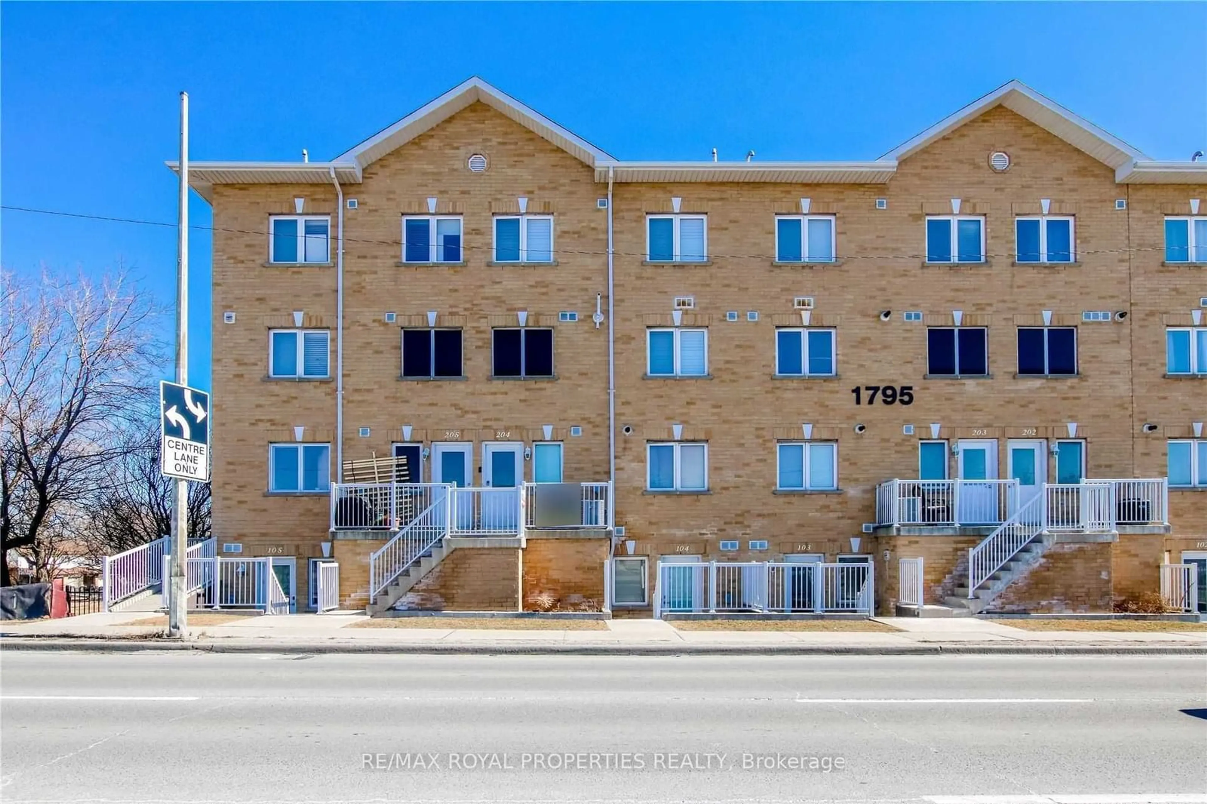 A pic from exterior of the house or condo for 1795 Markham Rd #204, Toronto Ontario M1B 2Z7