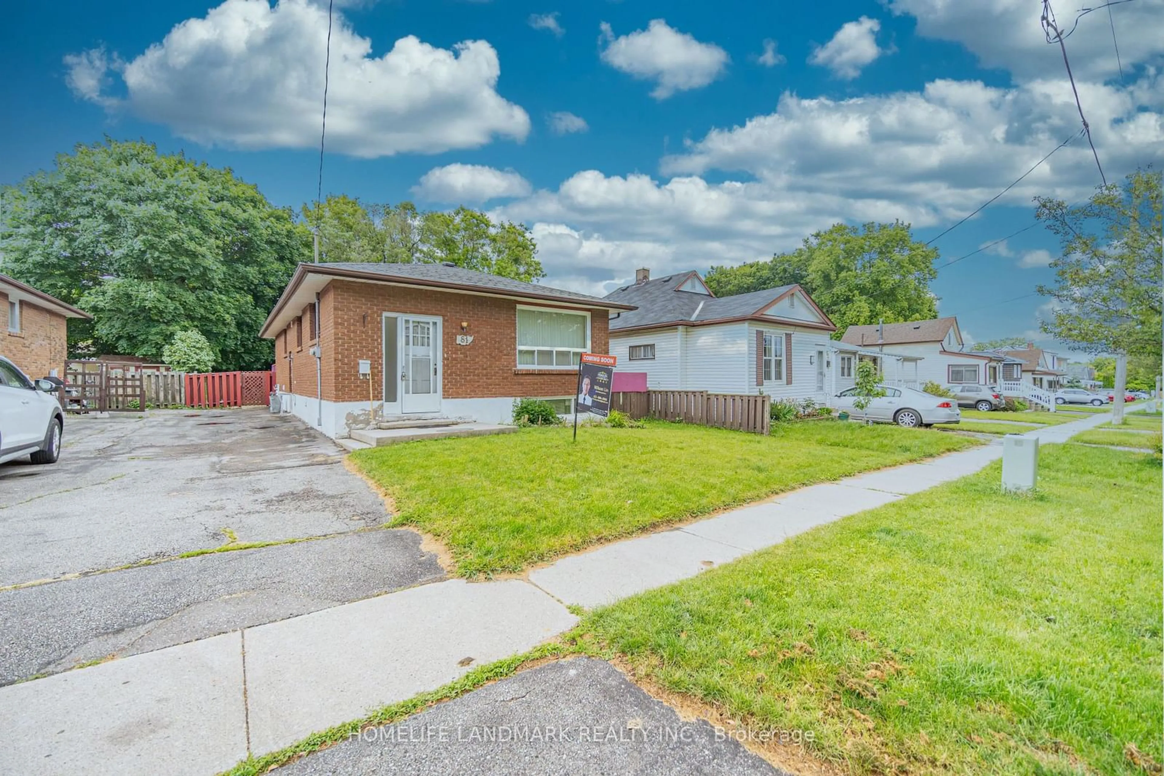 A pic from exterior of the house or condo, the fenced backyard for 81 cromwell Ave, Oshawa Ontario L1J 4T5