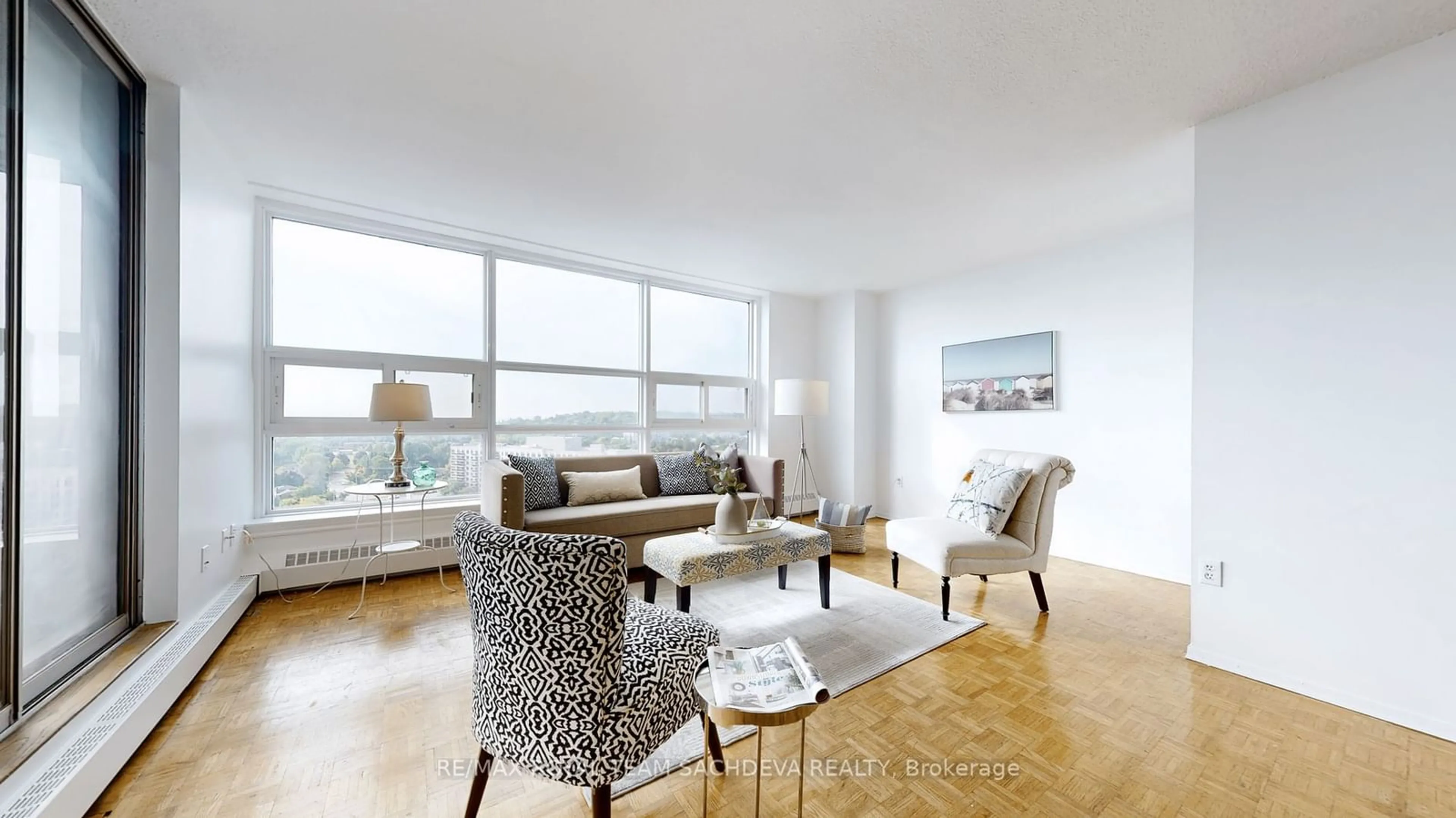 Living room for 3380 Eglinton Ave #1709, Toronto Ontario M1J 3L6