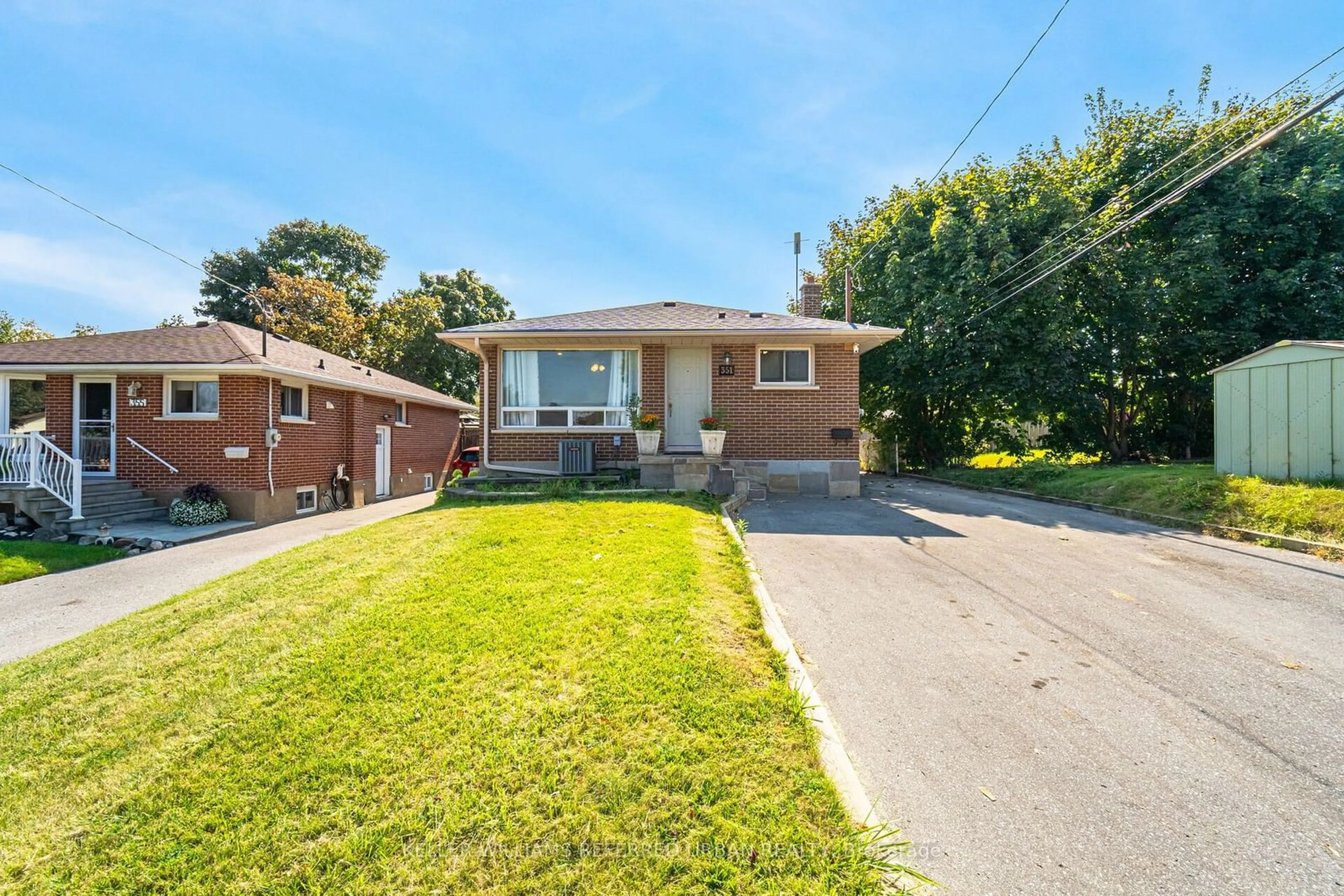 Frontside or backside of a home, the street view for 351 Sharon Ave, Oshawa Ontario L1H 3S9