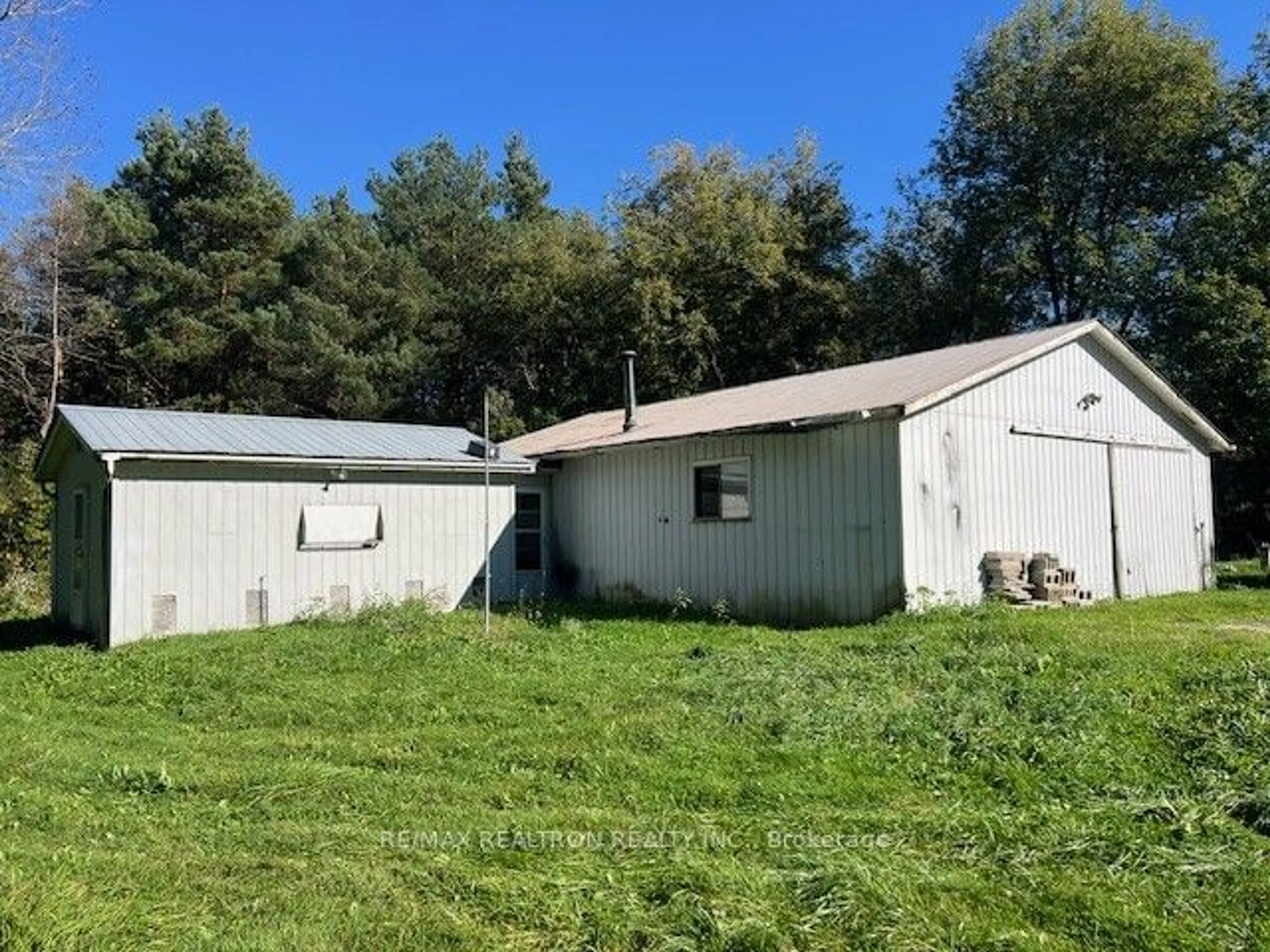 Shed for 3293 Holt Rd, Clarington Ontario L1C 6H3