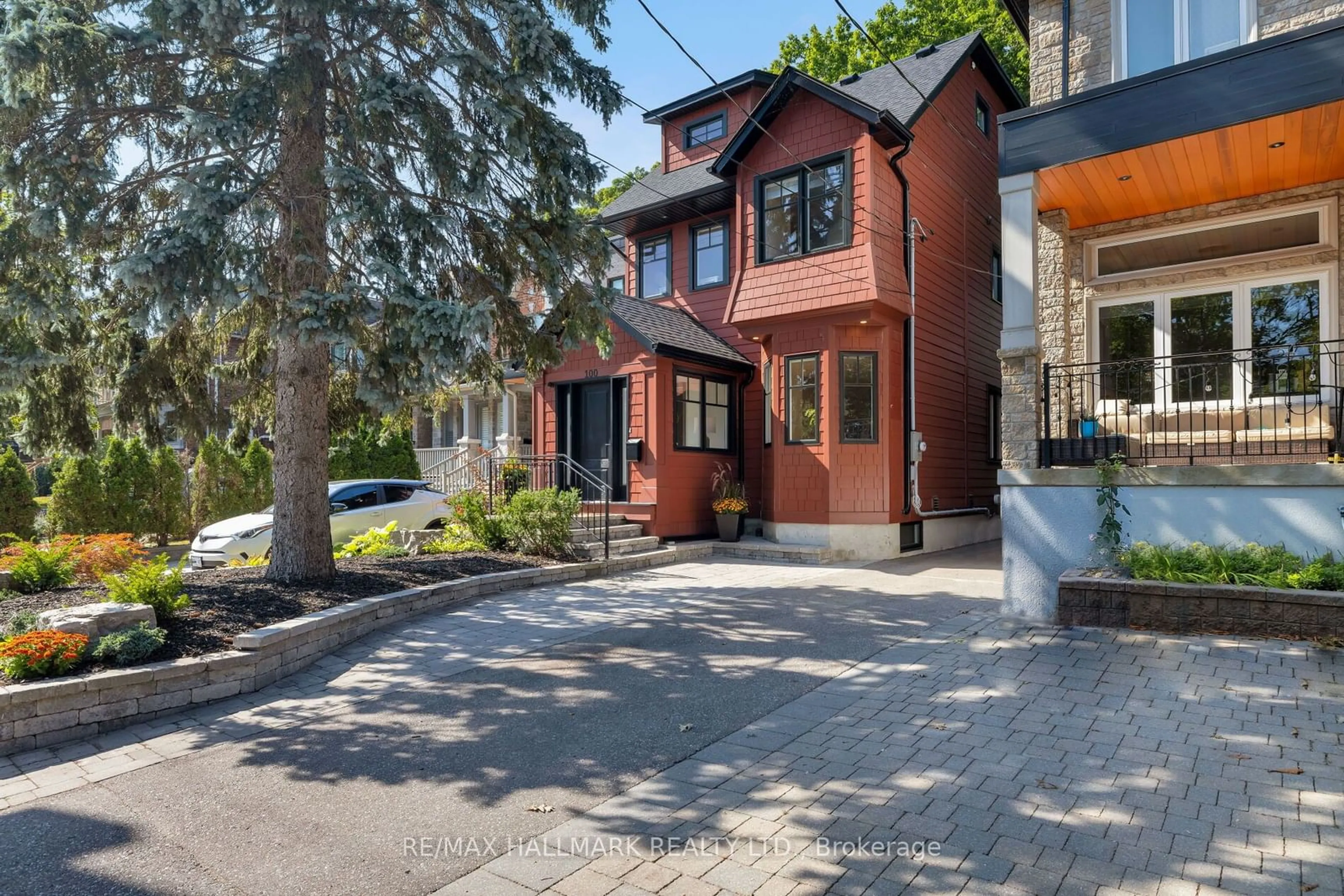 Home with brick exterior material for 100 Blantyre Ave, Toronto Ontario M1N 2R5