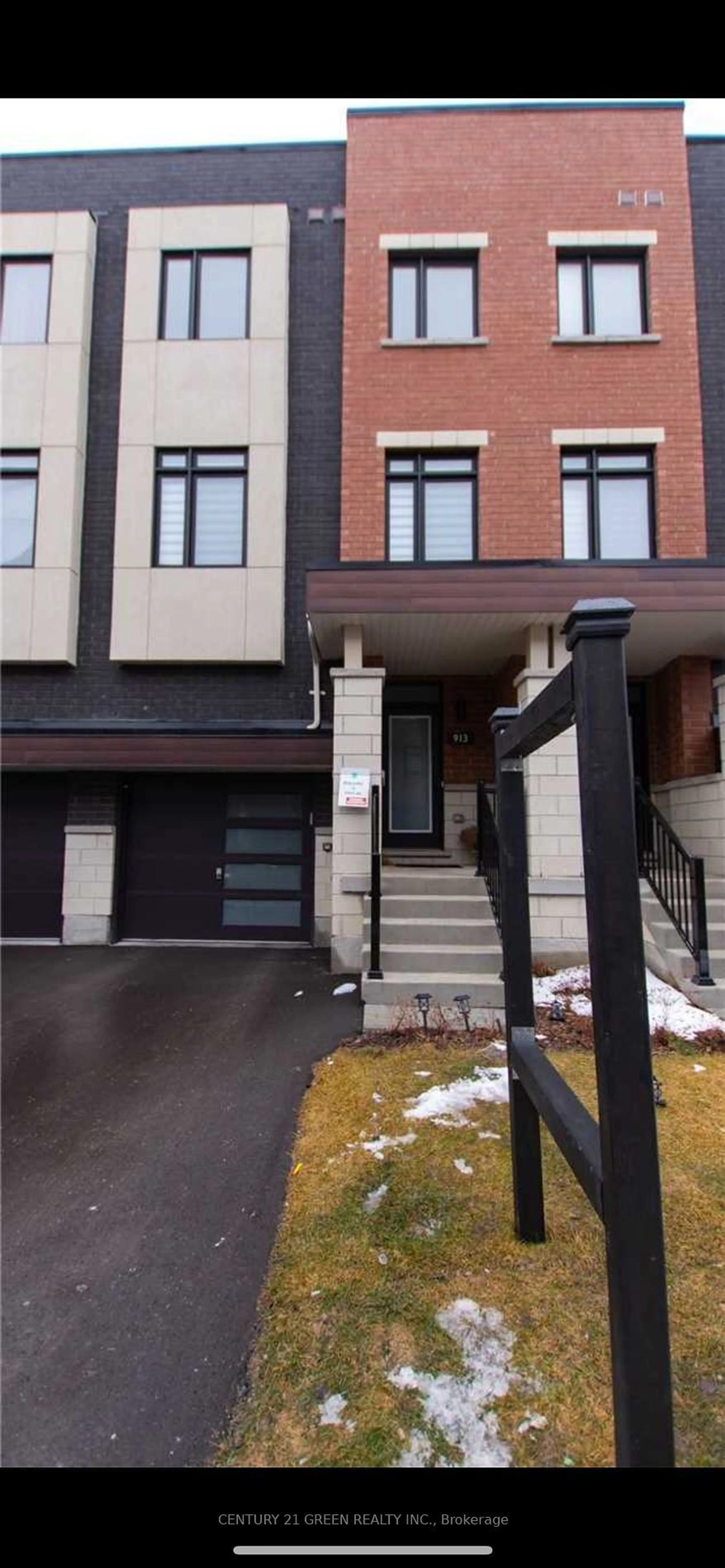 A pic from exterior of the house or condo for 913 Kicking Horse Path, Oshawa Ontario L1J 8R5