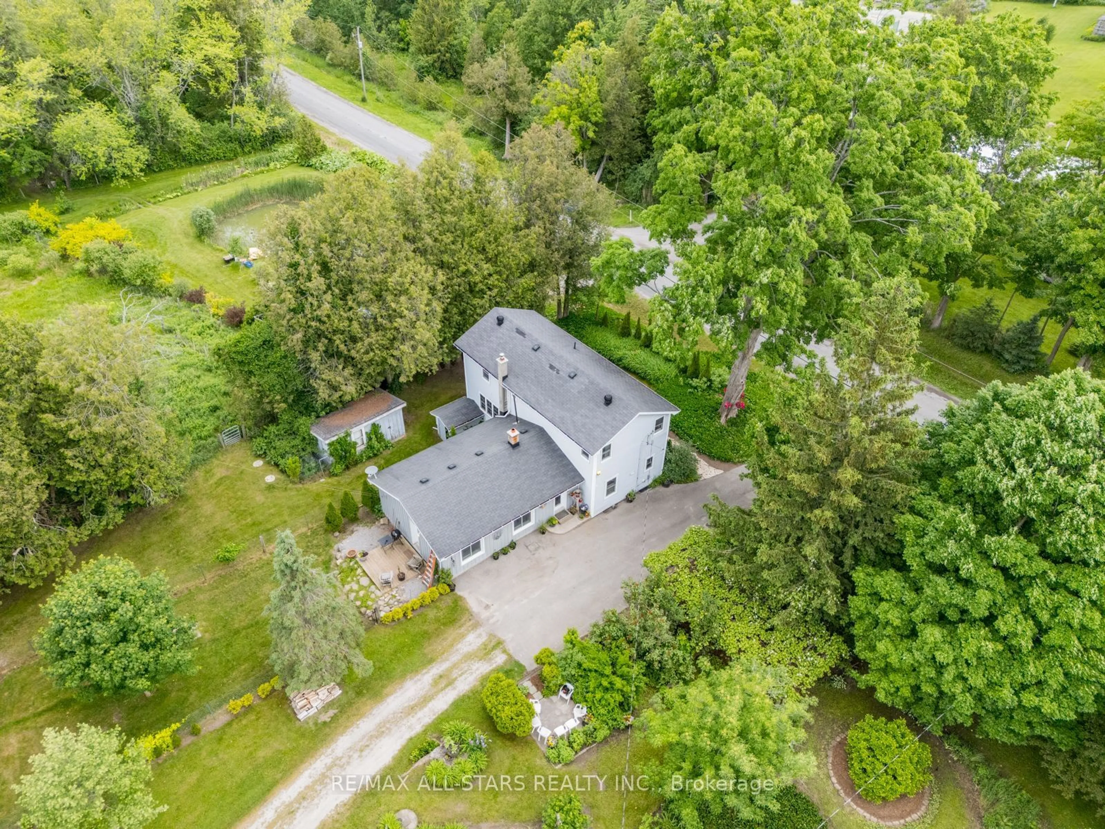 Frontside or backside of a home, cottage for 13330 Marsh Hill Rd, Scugog Ontario L9L 1Z5