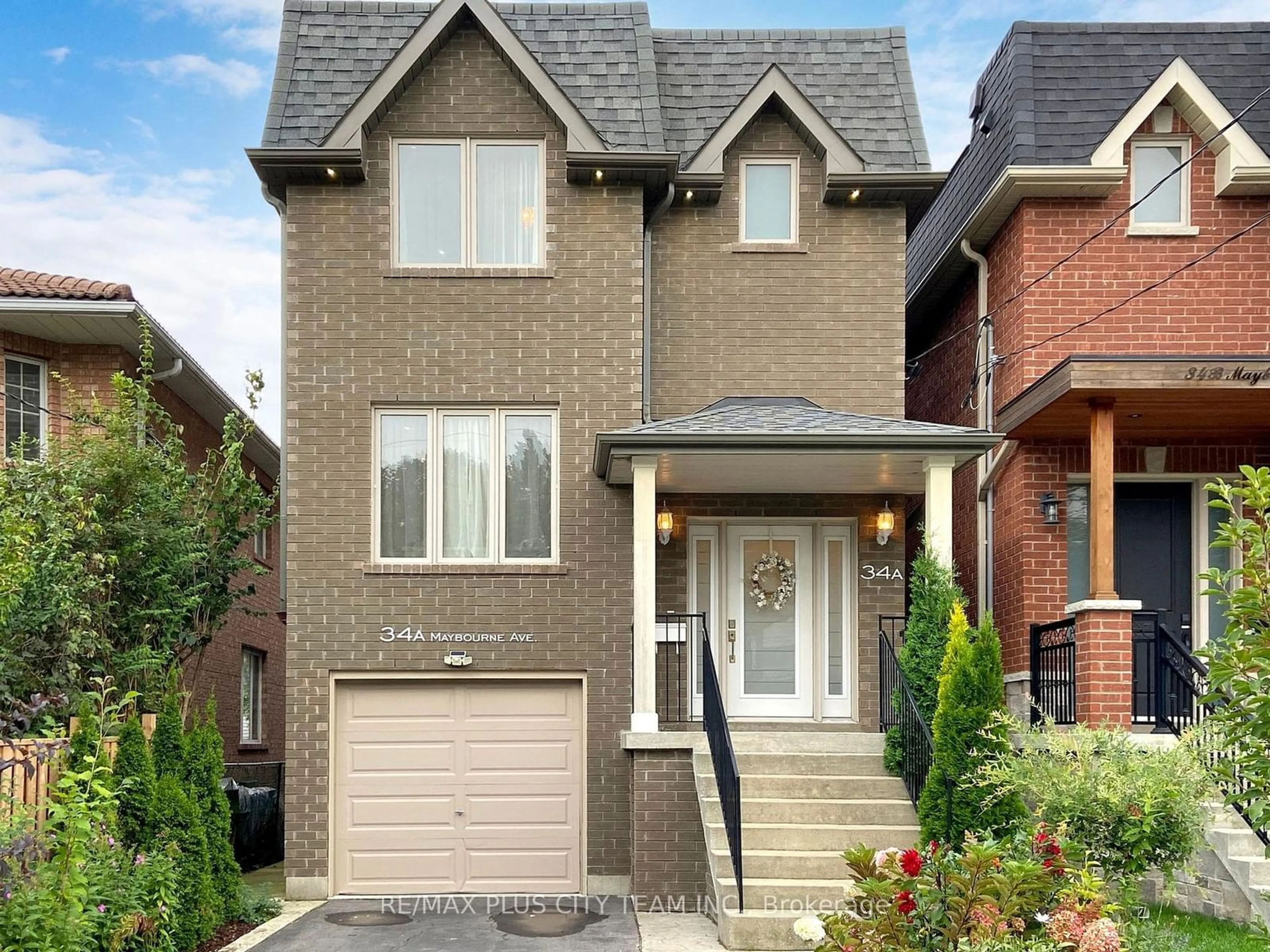 Home with brick exterior material for 34A Maybourne Ave, Toronto Ontario M1L 2V8