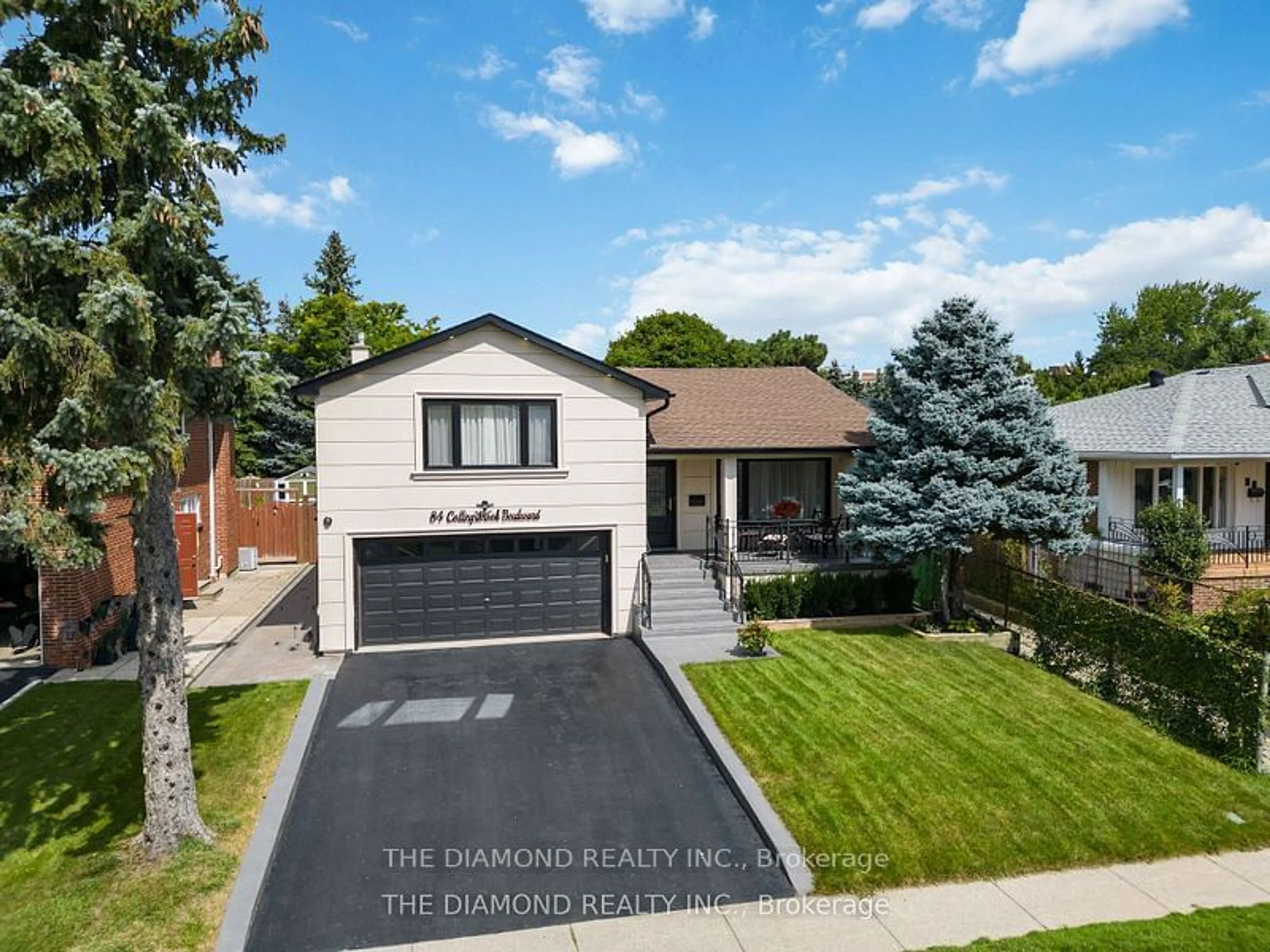 Frontside or backside of a home for 84 Collingsbrook Blvd, Toronto Ontario M1W 1M3