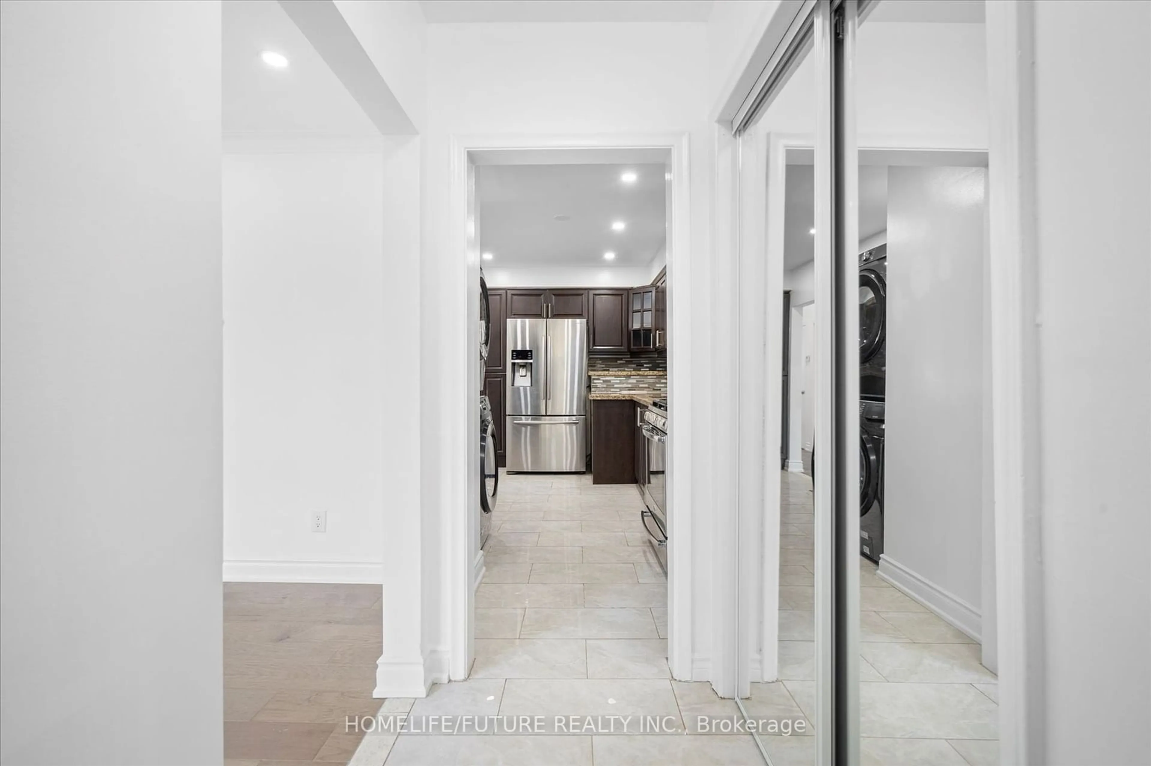 Indoor entryway, ceramic floors for 54 Carslake Cres, Toronto Ontario M1J 2A7