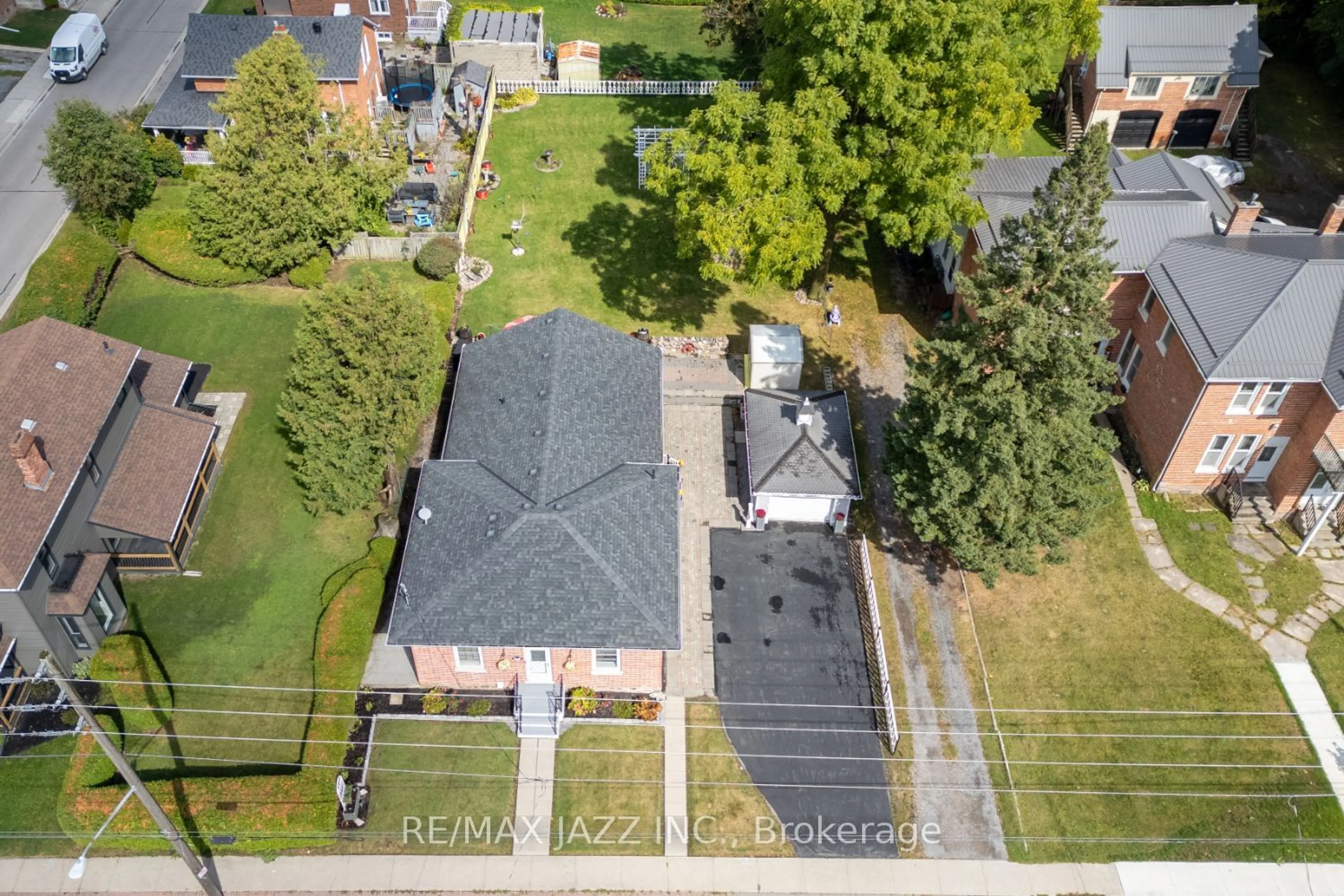 Frontside or backside of a home for 90 Church St, Clarington Ontario L1C 1T1