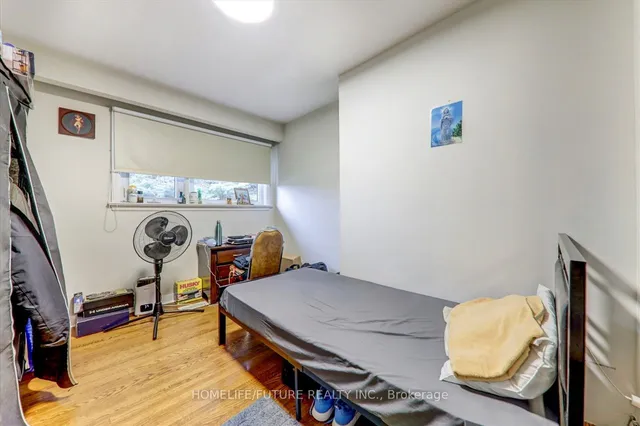 Additional property image - 8 Bonacres Ave