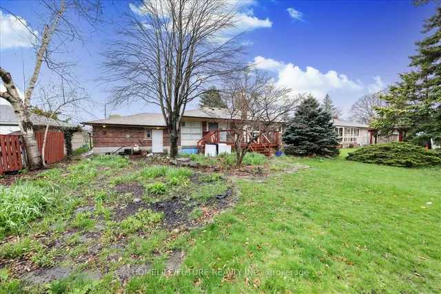 Additional property image - 8 Bonacres Ave