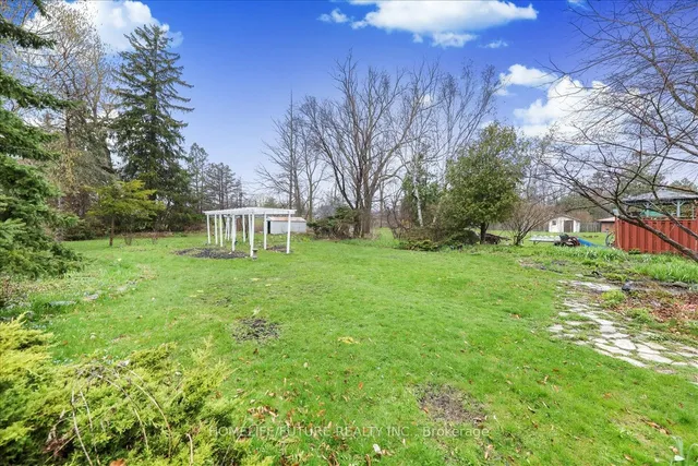 Additional property image - 8 Bonacres Ave