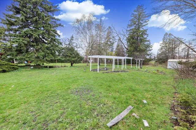 Additional property image - 8 Bonacres Ave