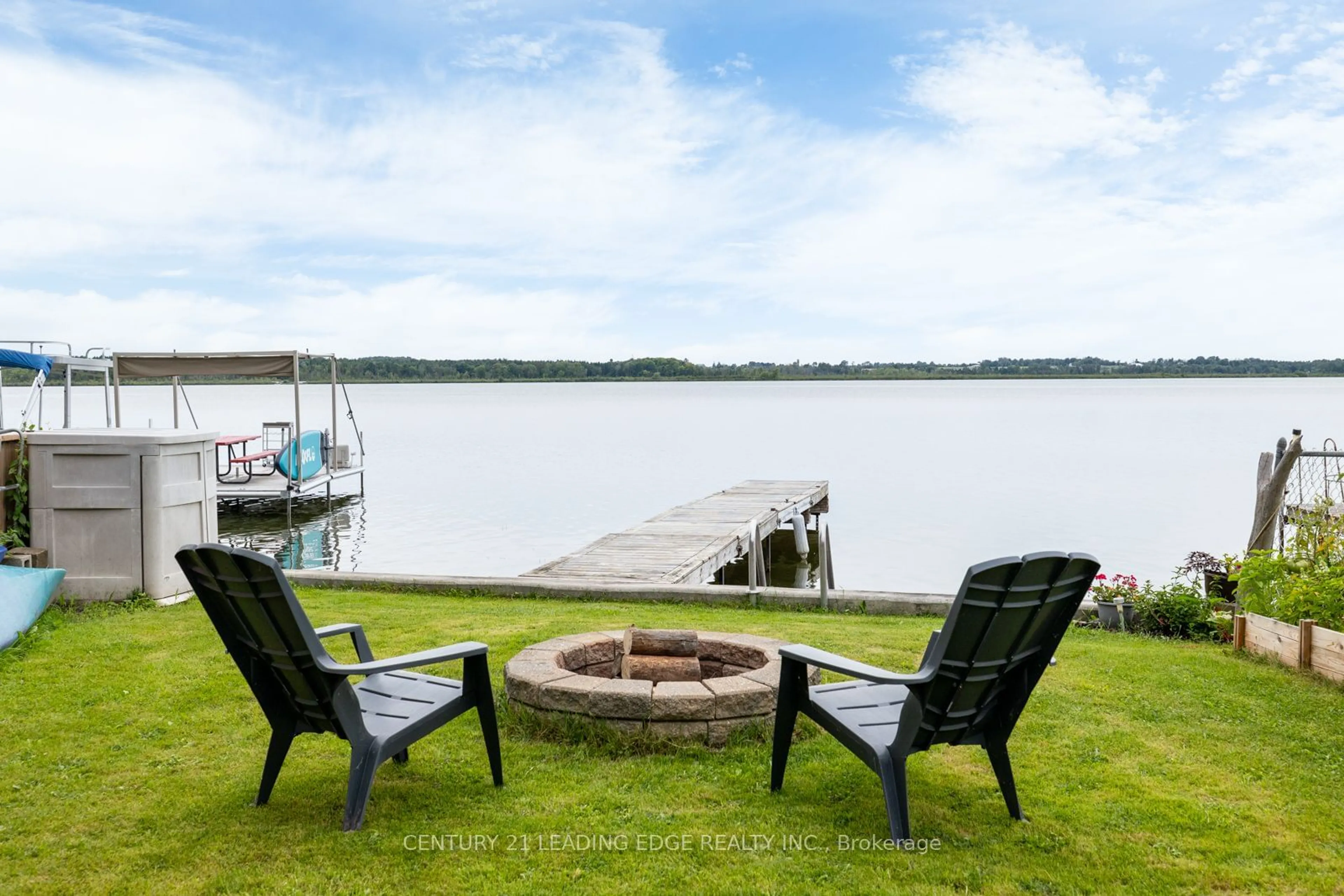 Patio, the view of lake or river for 344 Platten Blvd, Scugog Ontario L9L 1B4