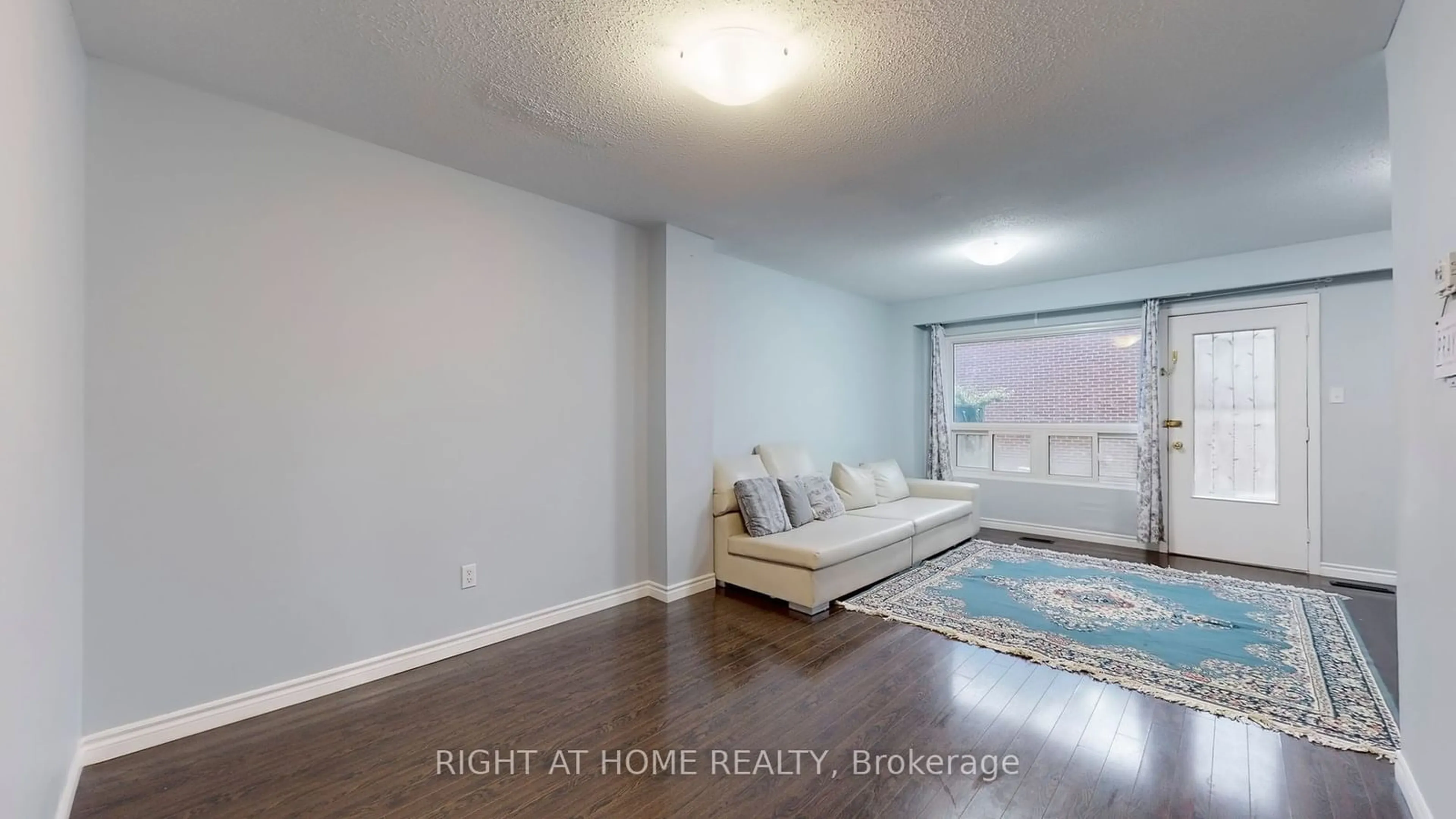 A pic of a room, wood floors for 431 Military Tr #19, Toronto Ontario M1E 4E8