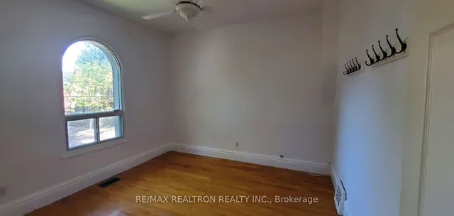 Additional property image - 13 Clark St