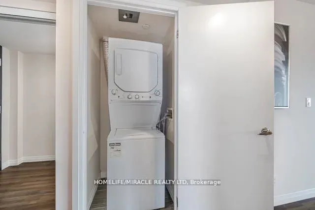 Additional image 18 of 2152 Lawrence Ave Unit 1002
