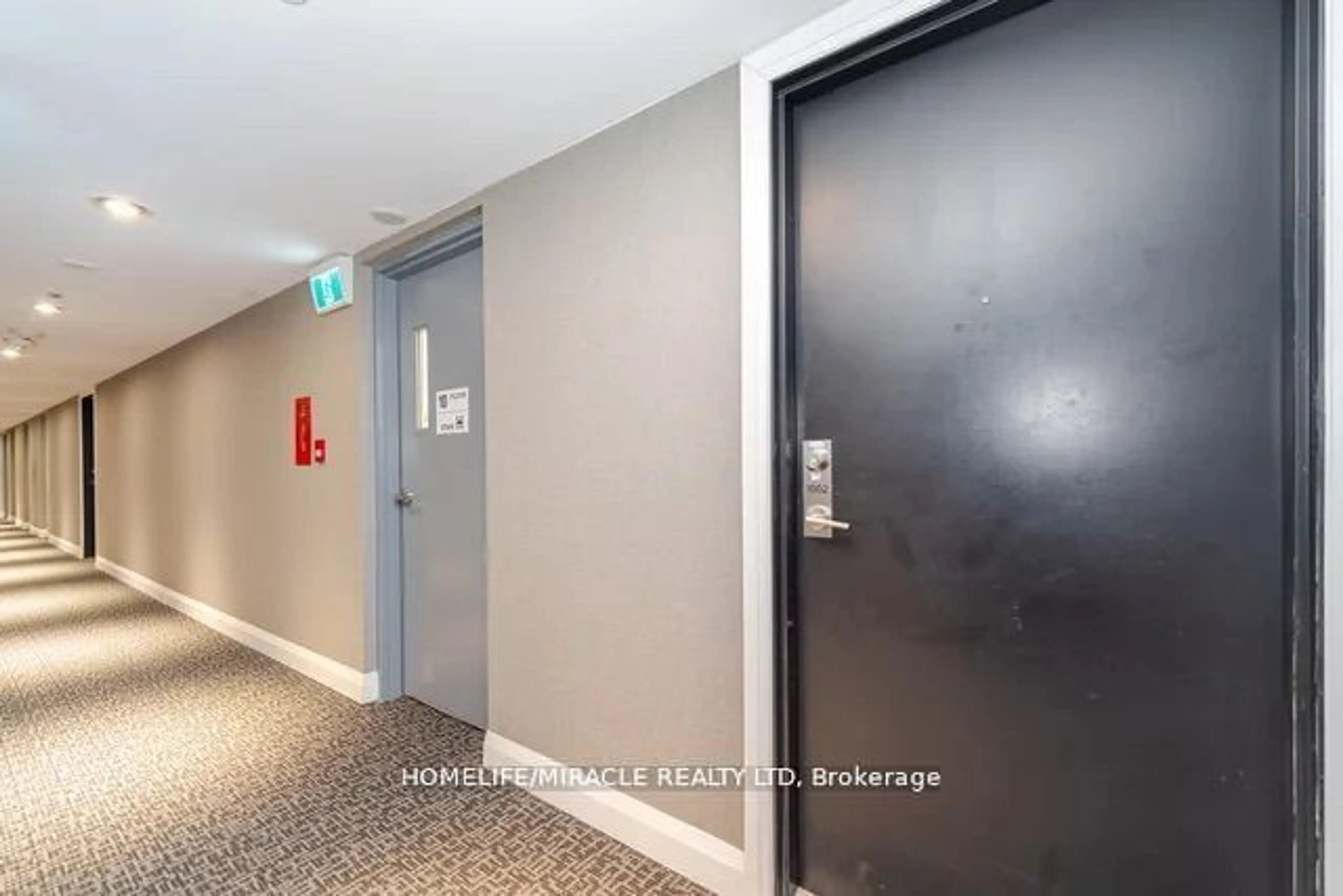 Indoor foyer, not visible floor for 2152 Lawrence Ave #1002, Toronto Ontario M1R 0B5