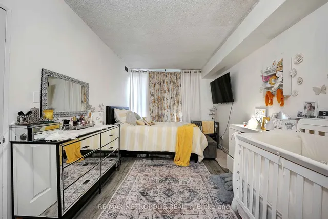 Additional property image - 410 Mclevin Ave Unit 1011