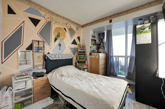 Additional property image - 410 Mclevin Ave Unit 1011