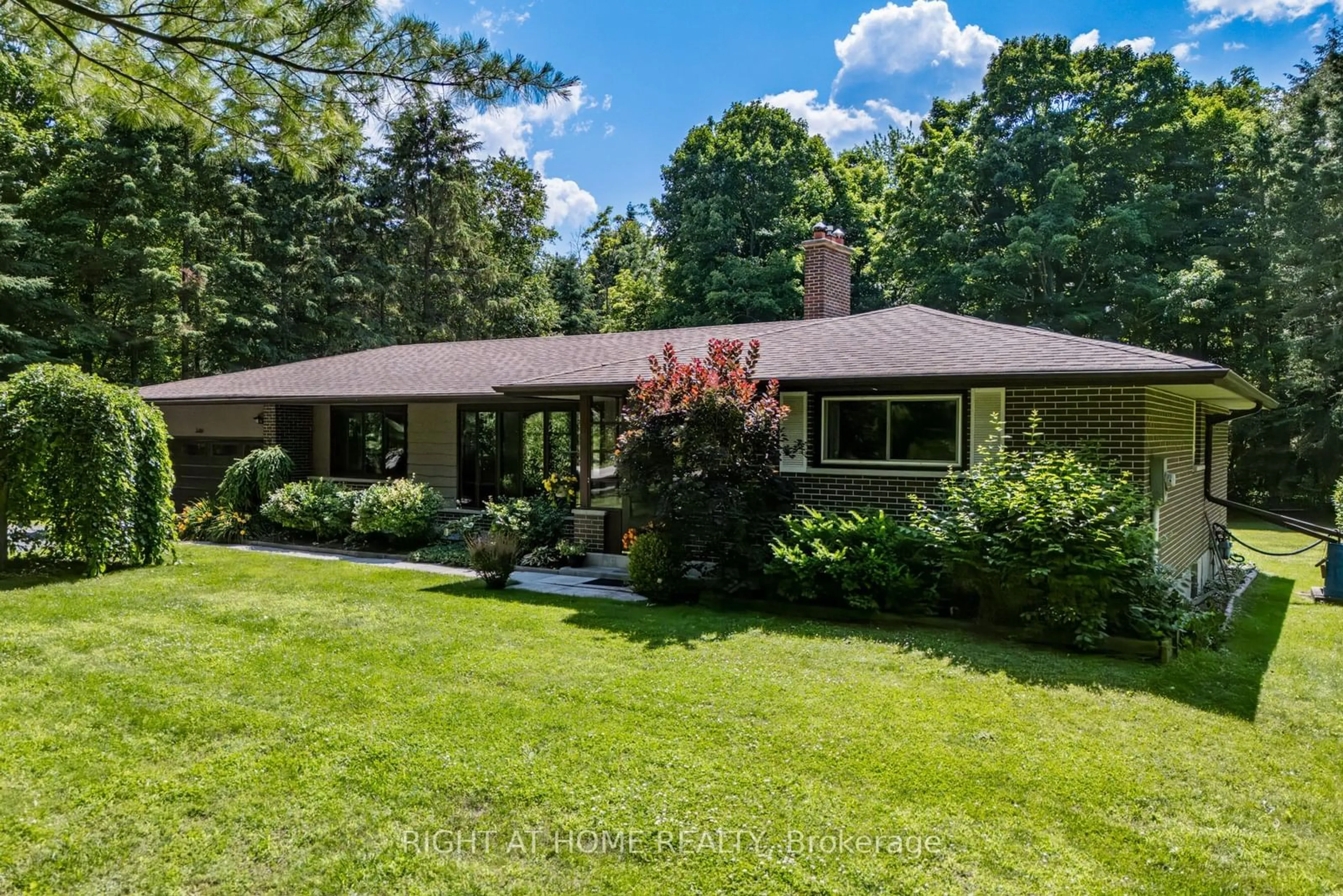 Frontside or backside of a home, cottage for 3480 Courtice Rd, Clarington Ontario L1E 2L6