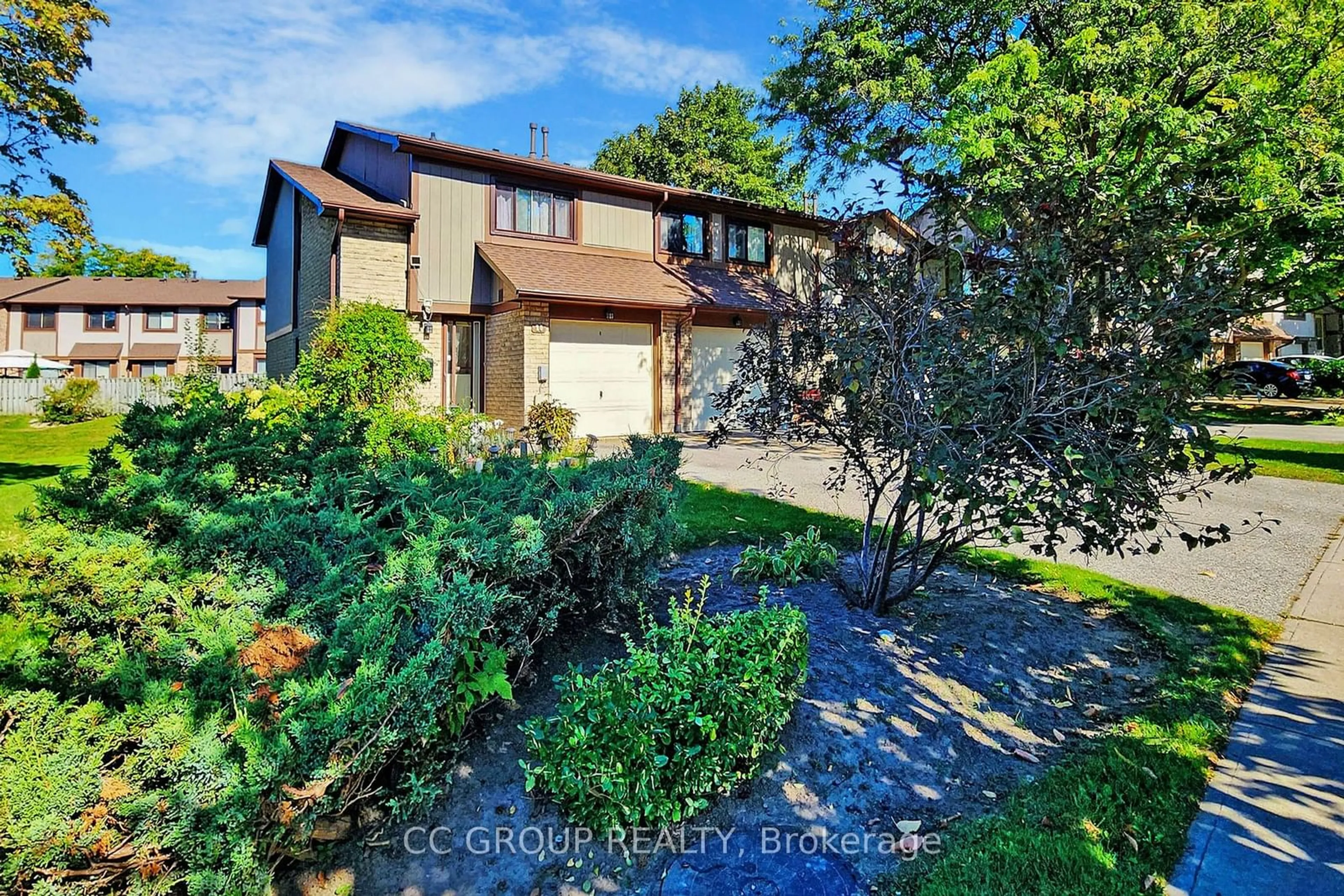 A pic from exterior of the house or condo, cottage for 20 Fundy Bay Blvd, Toronto Ontario M1W 3A3