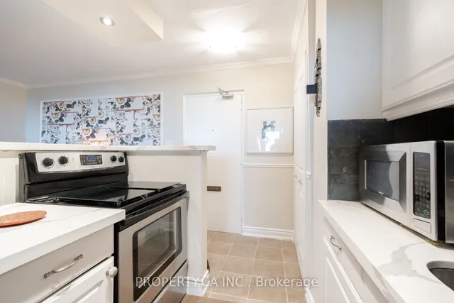 Additional property image - 3311 Kingston Rd Unit 810