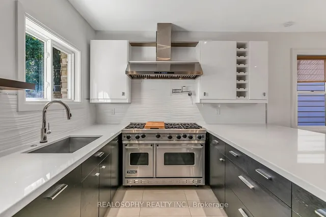 Additional property image - 27 Chisholm Ave