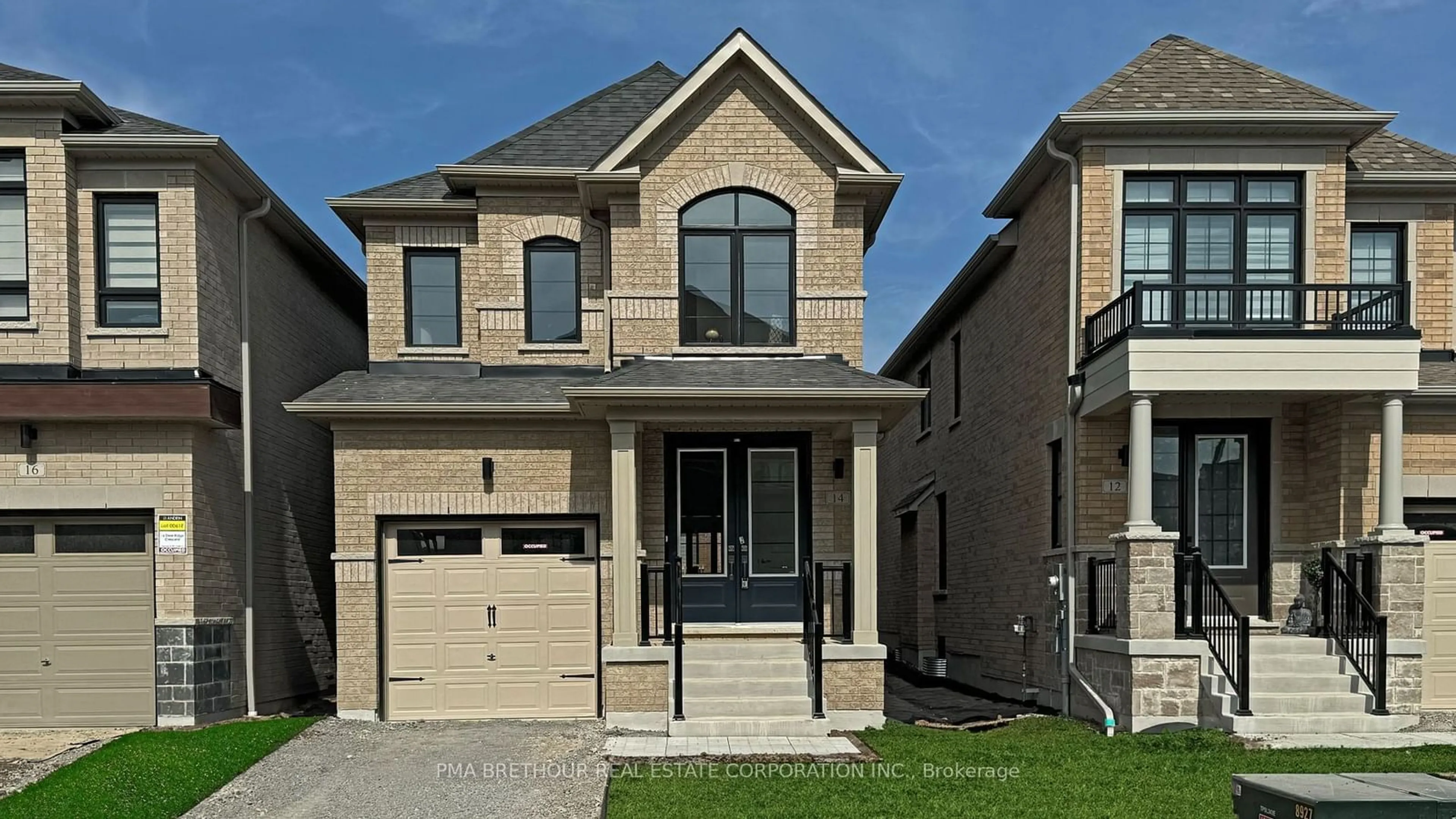 Home with brick exterior material for 14 Deer Ridge Cres, Whitby Ontario L1P 0P3