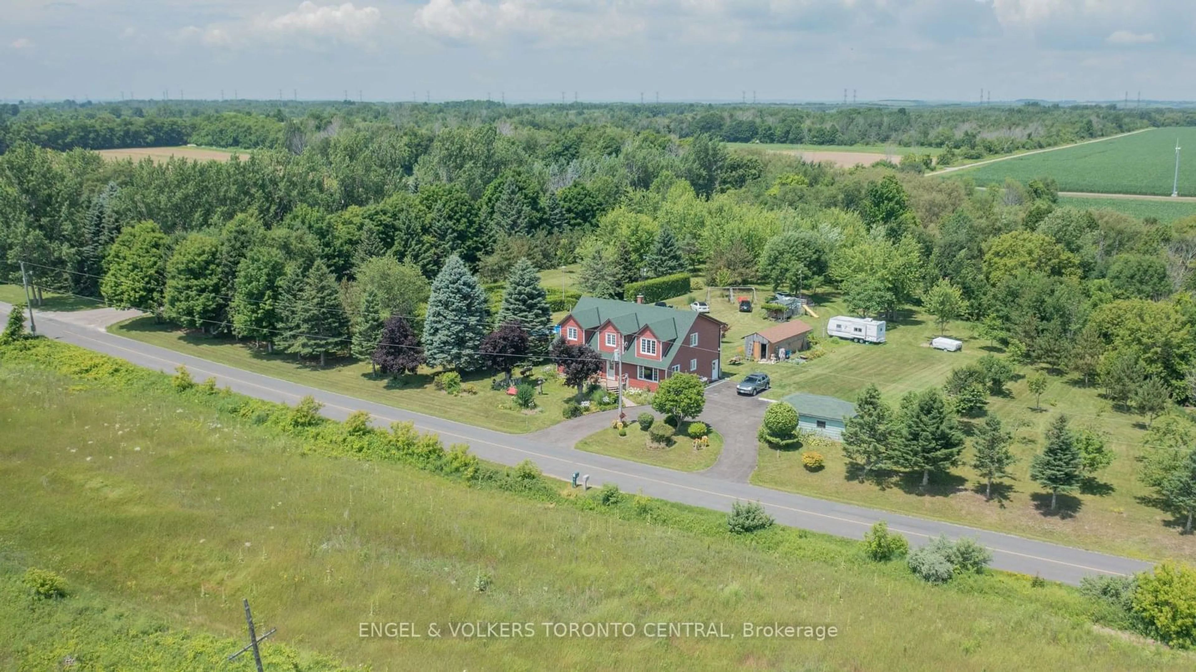 A pic from exterior of the house or condo, cottage for 4220 Lakeshore Rd, Clarington Ontario L1B 0H1