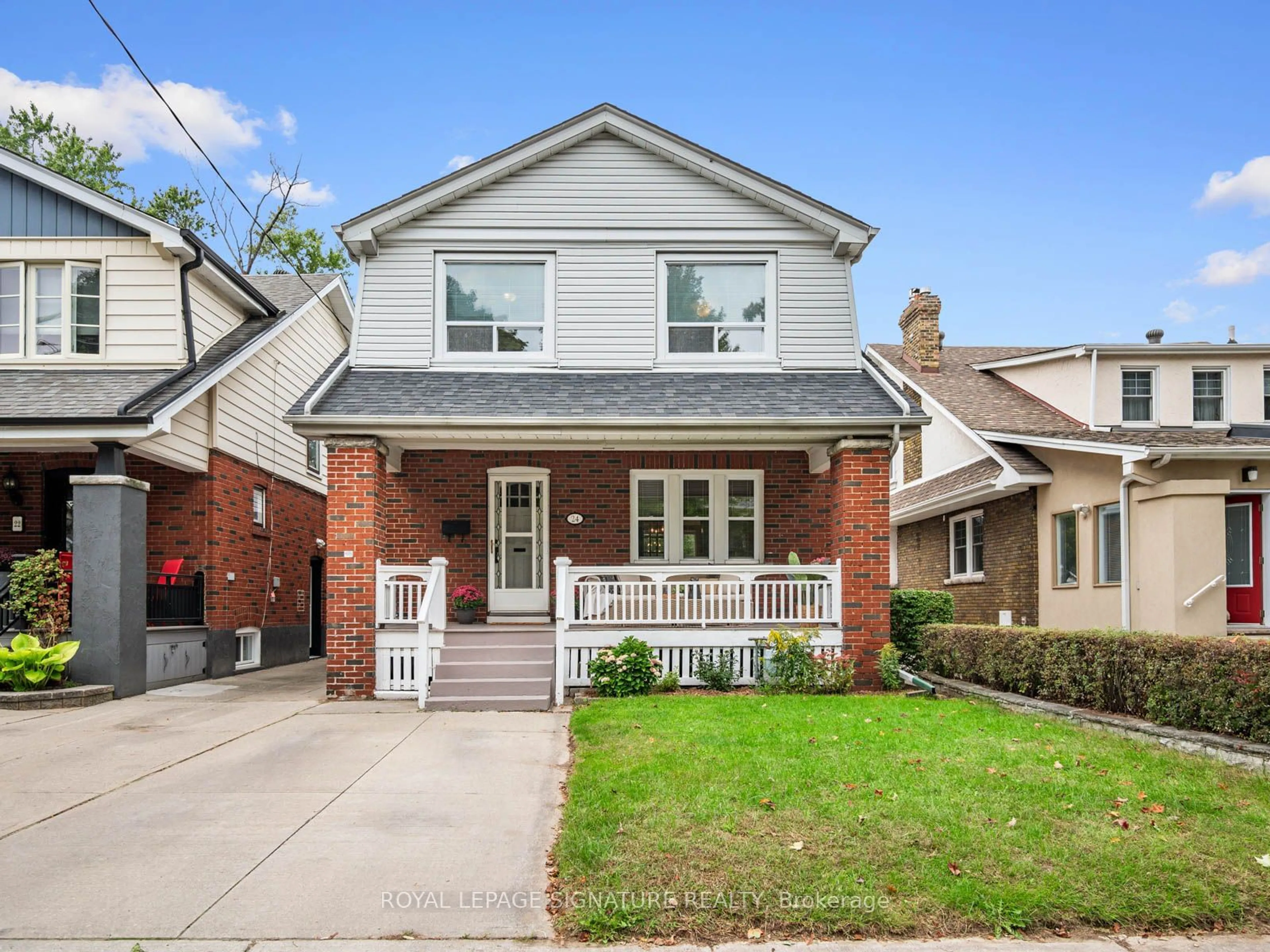 Frontside or backside of a home for 24 Chilton Rd, Toronto Ontario M4J 3C8