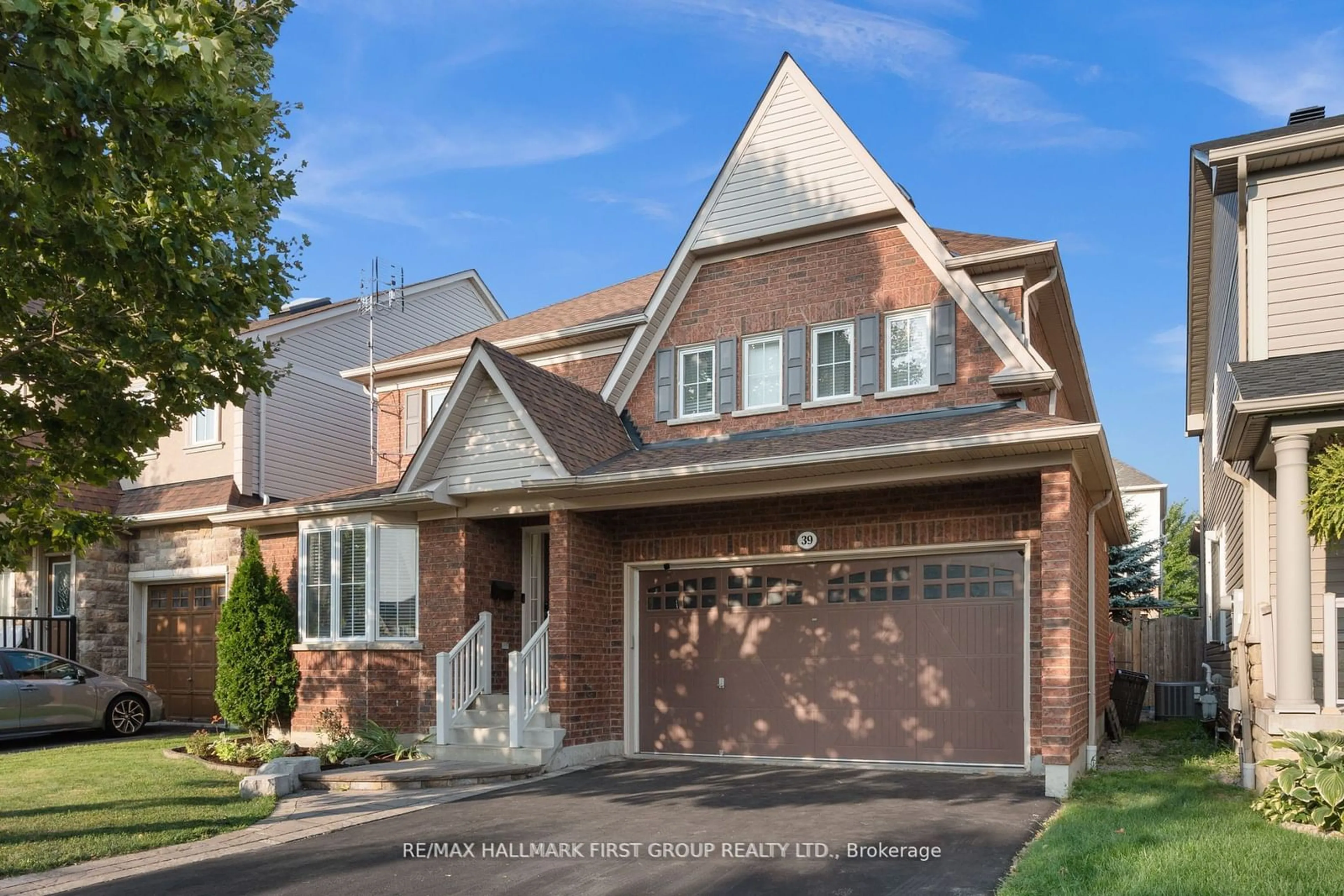 Home with brick exterior material for 39 Rushbrooke Way, Ajax Ontario L1Z 2C4