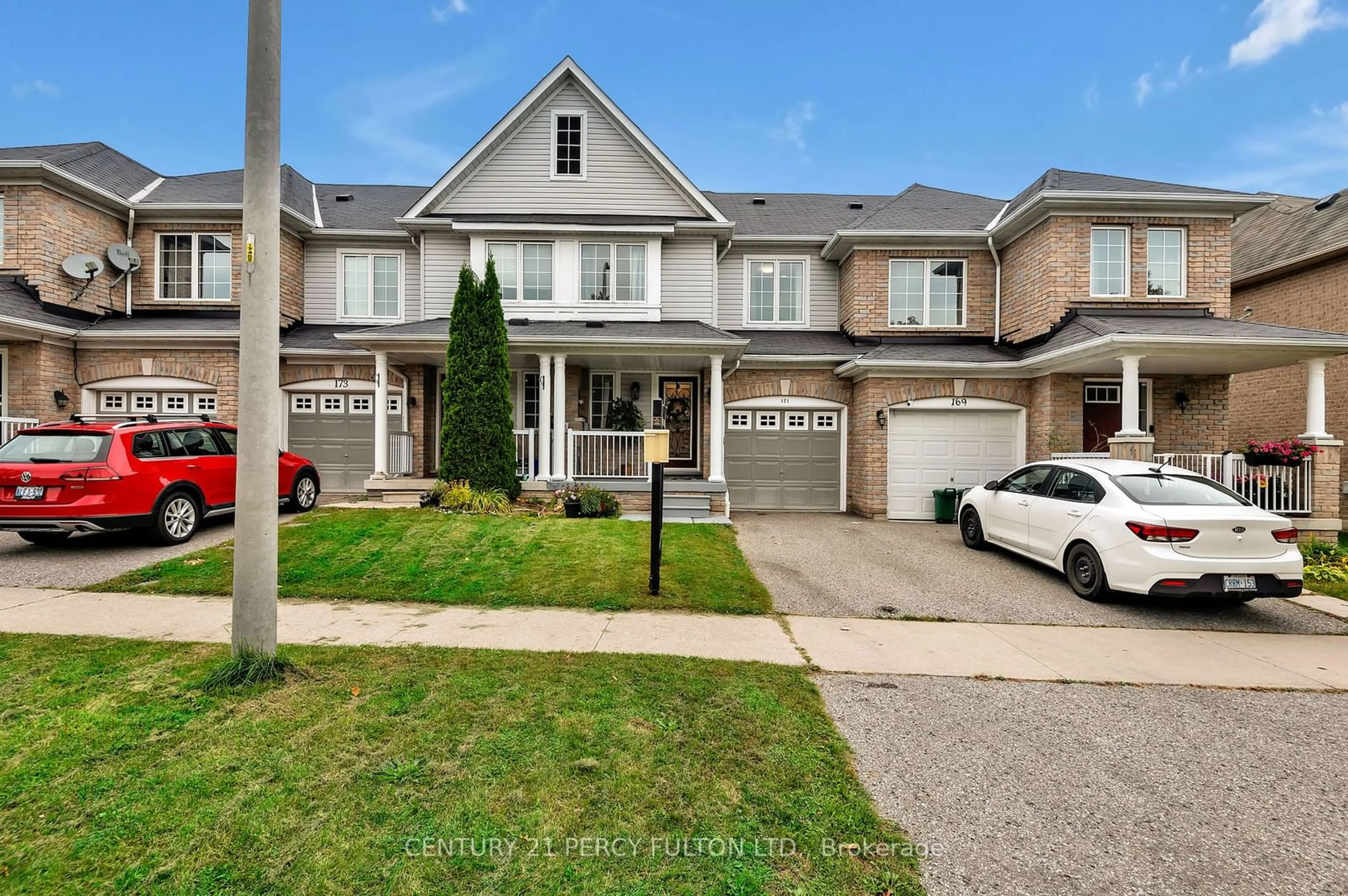 A pic from exterior of the house or condo, the street view for 171 Cathedral Dr, Whitby Ontario L1R 0J5