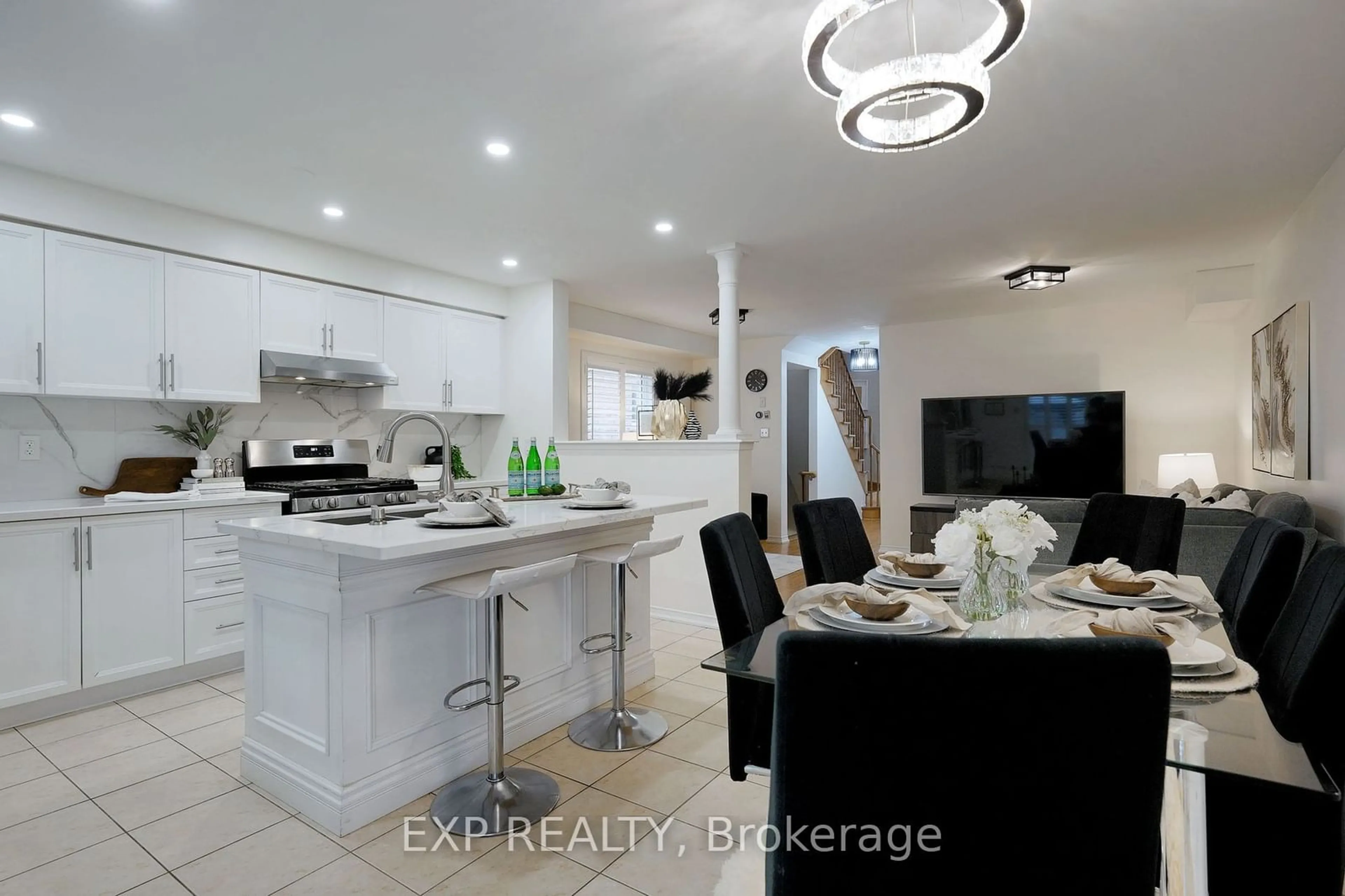 Contemporary kitchen for 11 Aldonschool Crt, Ajax Ontario L1S 0C5