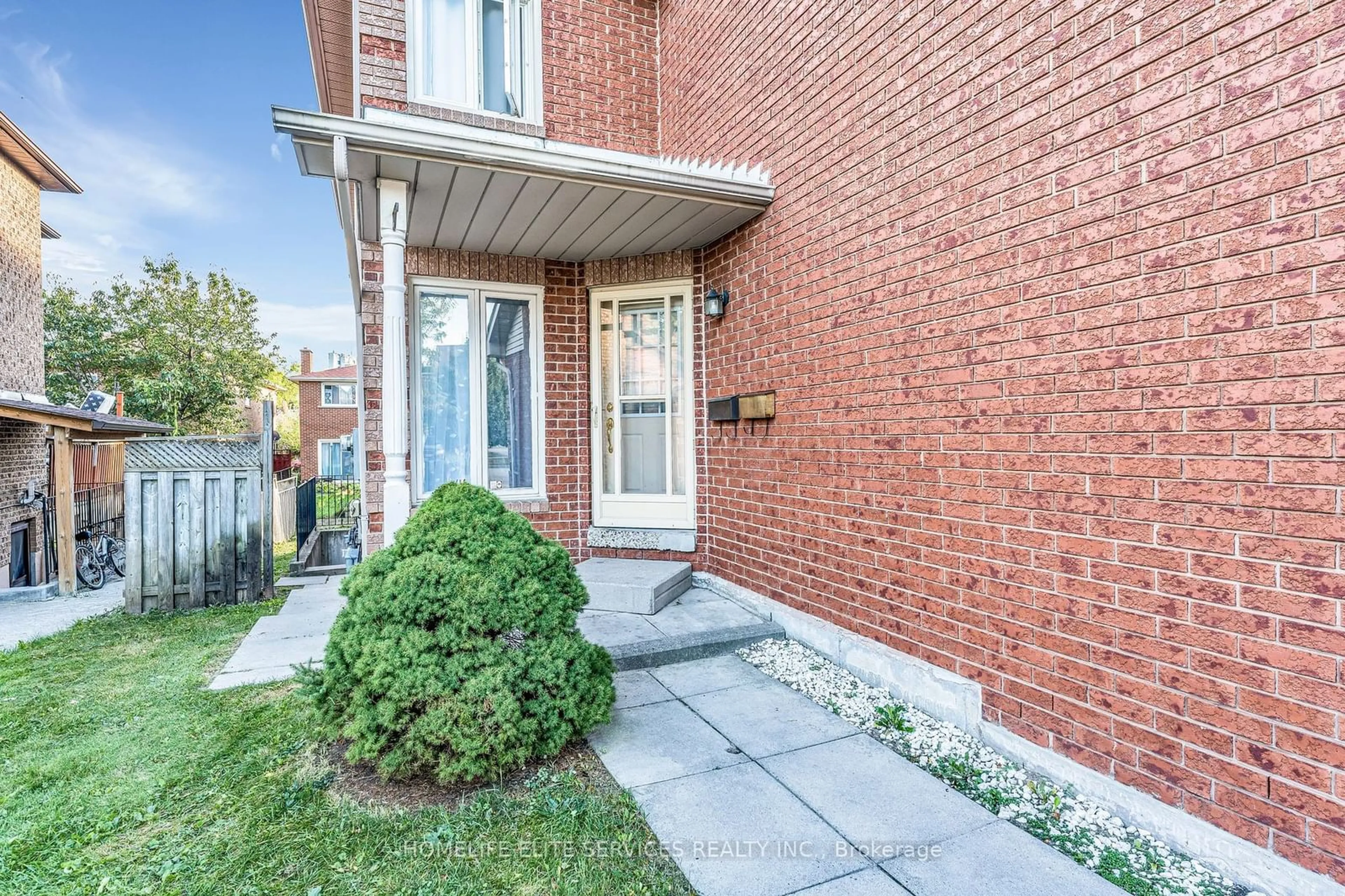 Home with brick exterior material for 15 Lenthall Ave, Toronto Ontario M1B 2C7