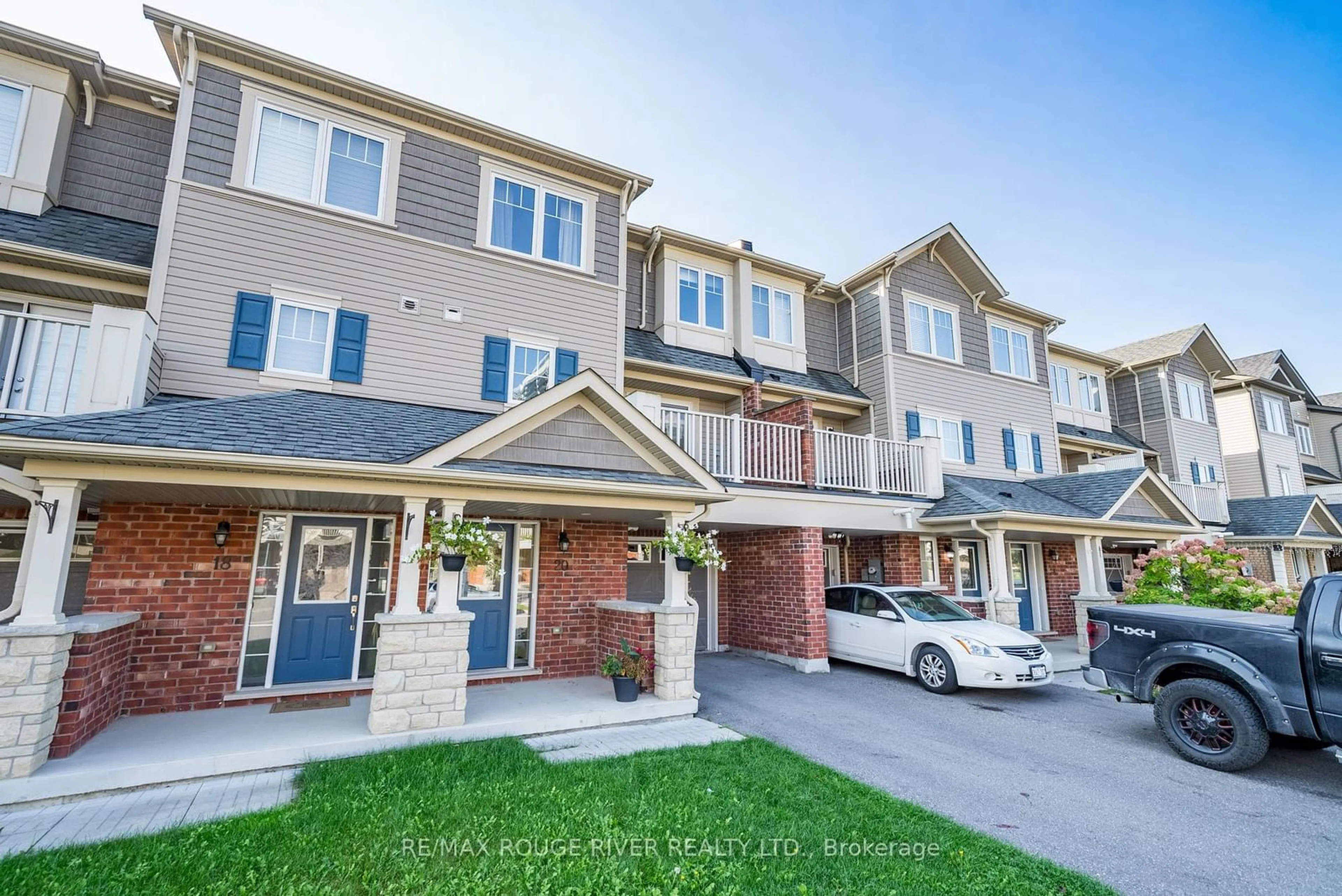 A pic from exterior of the house or condo, the front or back of building for 20 Nearco Cres, Oshawa Ontario L1L 0J4