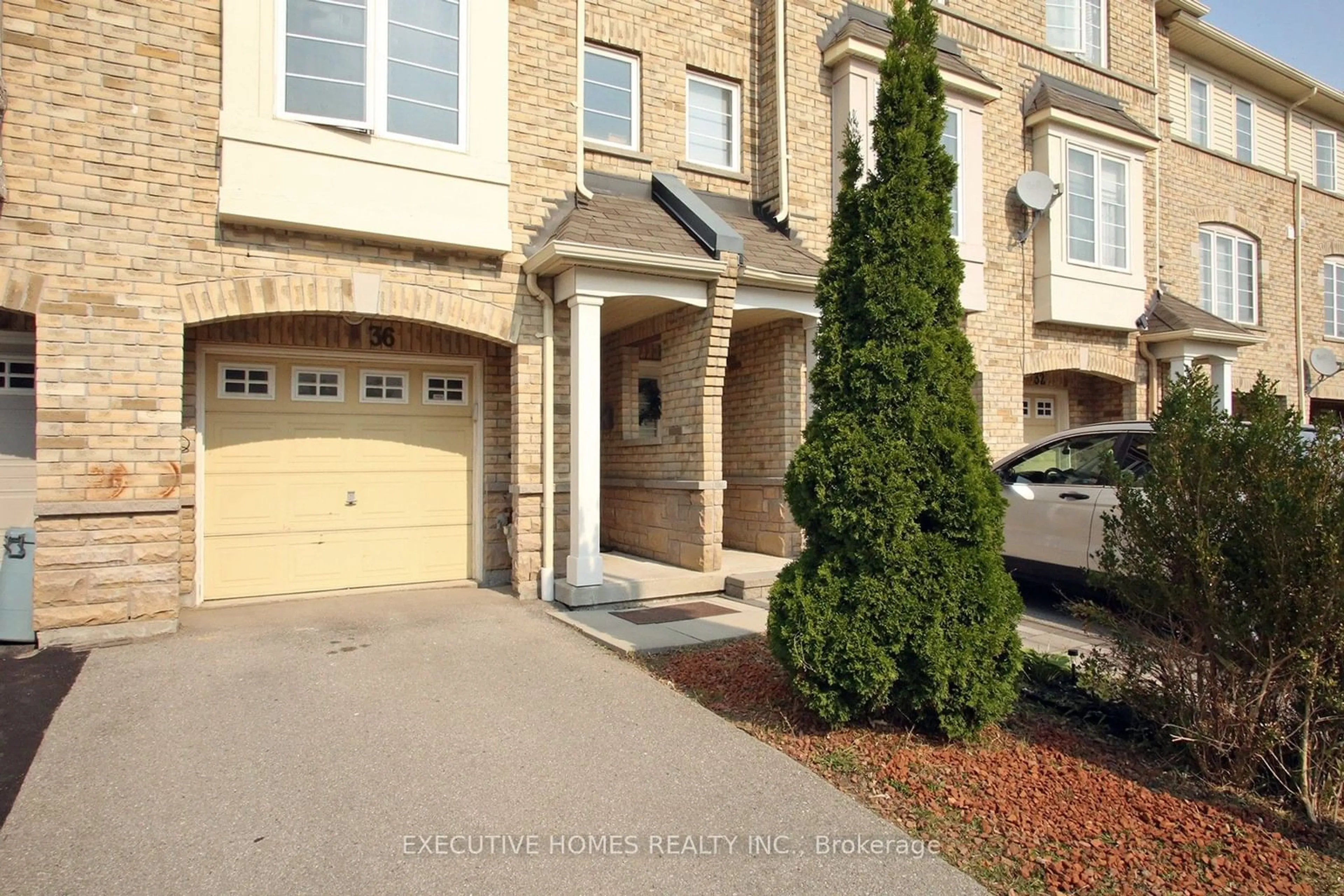 A pic from exterior of the house or condo, the street view for 36 Stonewood St, Ajax Ontario L1S 0B2