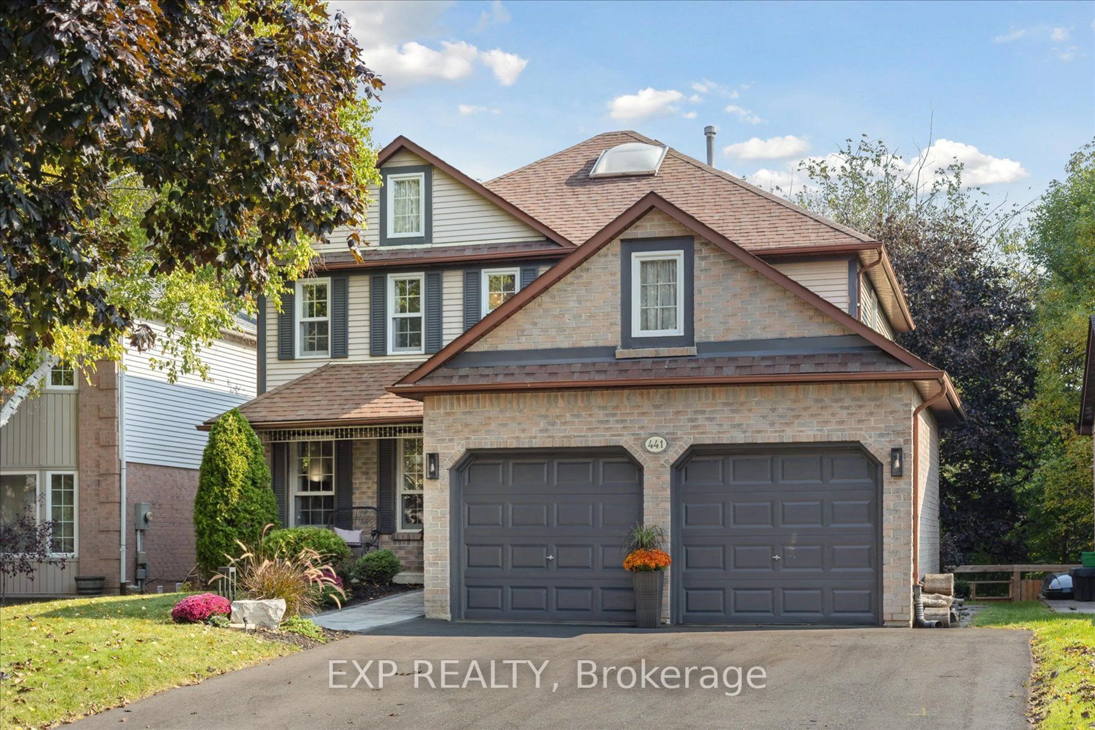 Frontside or backside of a home, cottage for 441 Prestwick Dr, Oshawa Ontario L1J 7R6