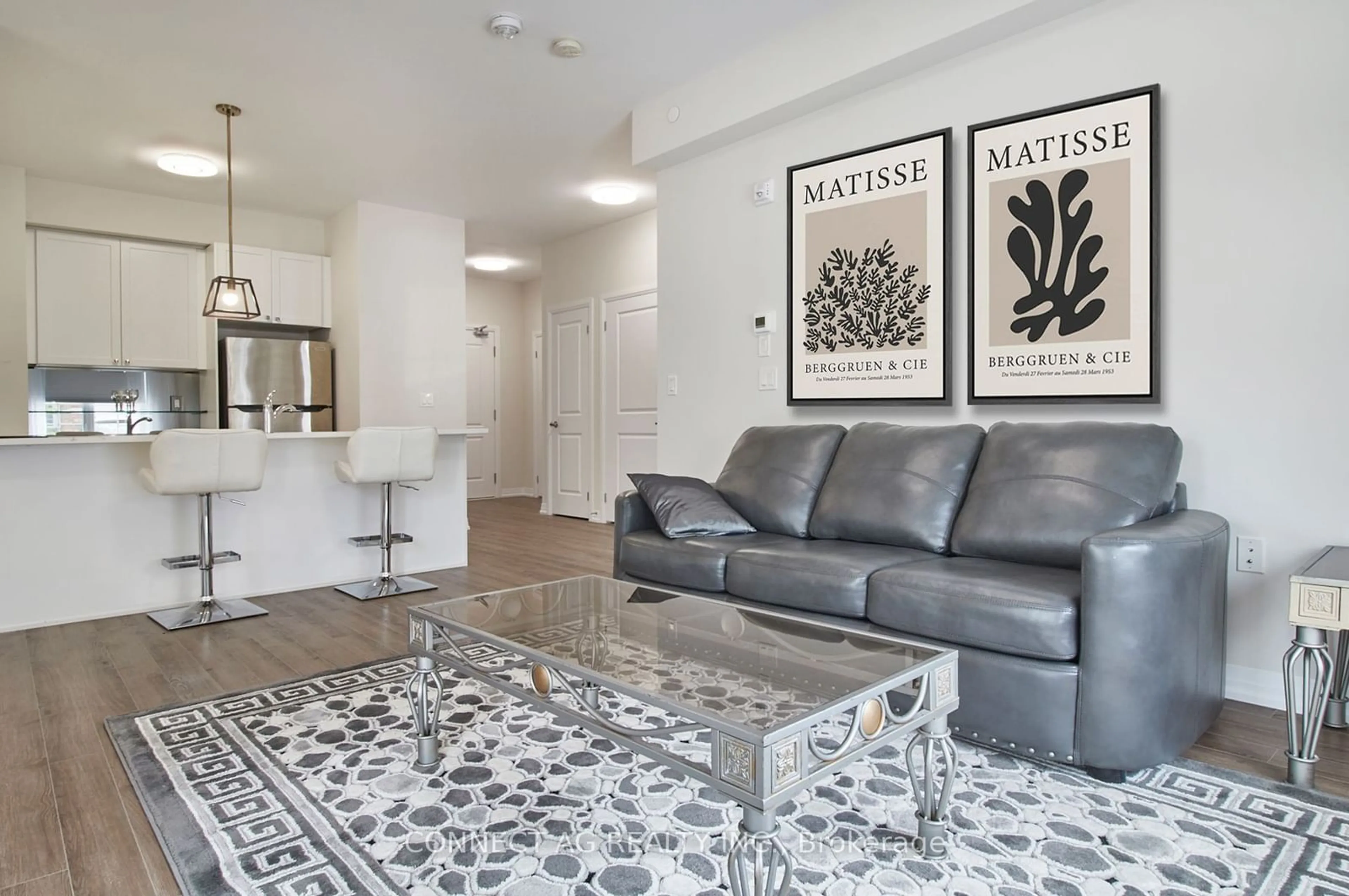 Living room for 65 Shipway Ave #111, Clarington Ontario L1B 0W2