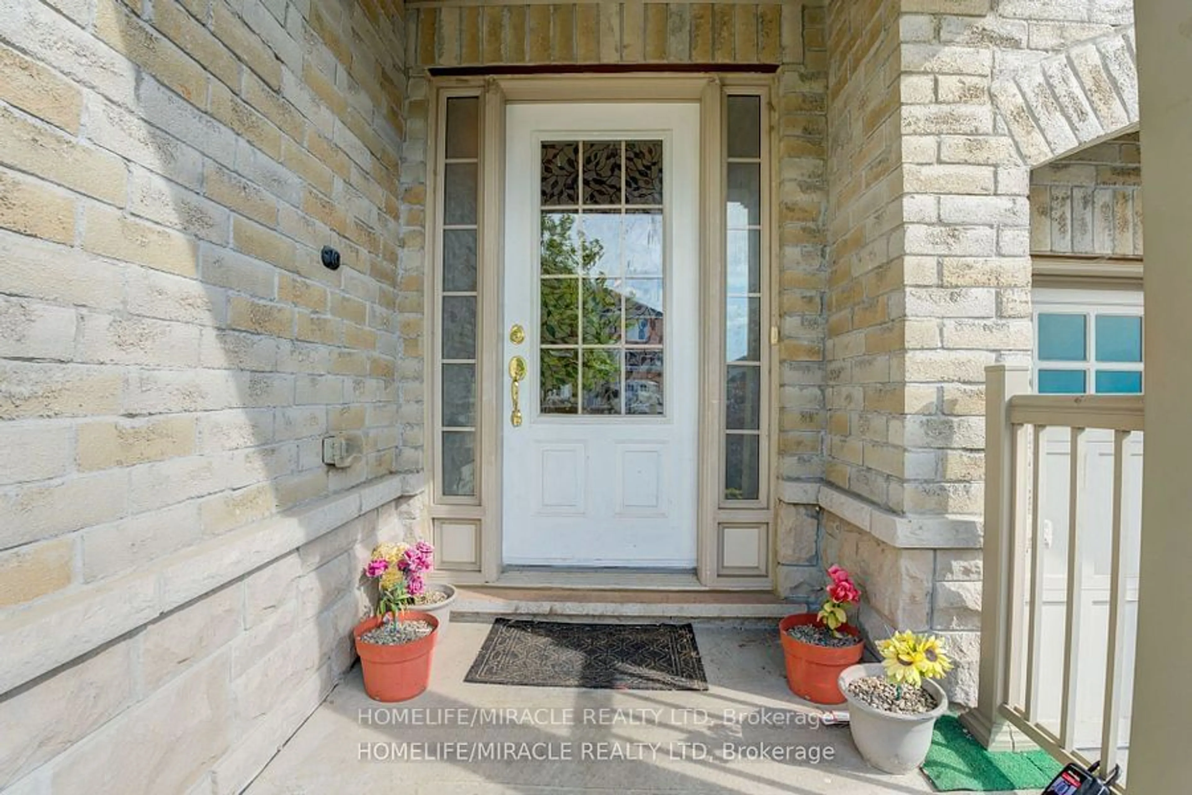 Indoor entryway, ceramic floors for 3 Formosa Ave, Ajax Ontario L1Z 0N8