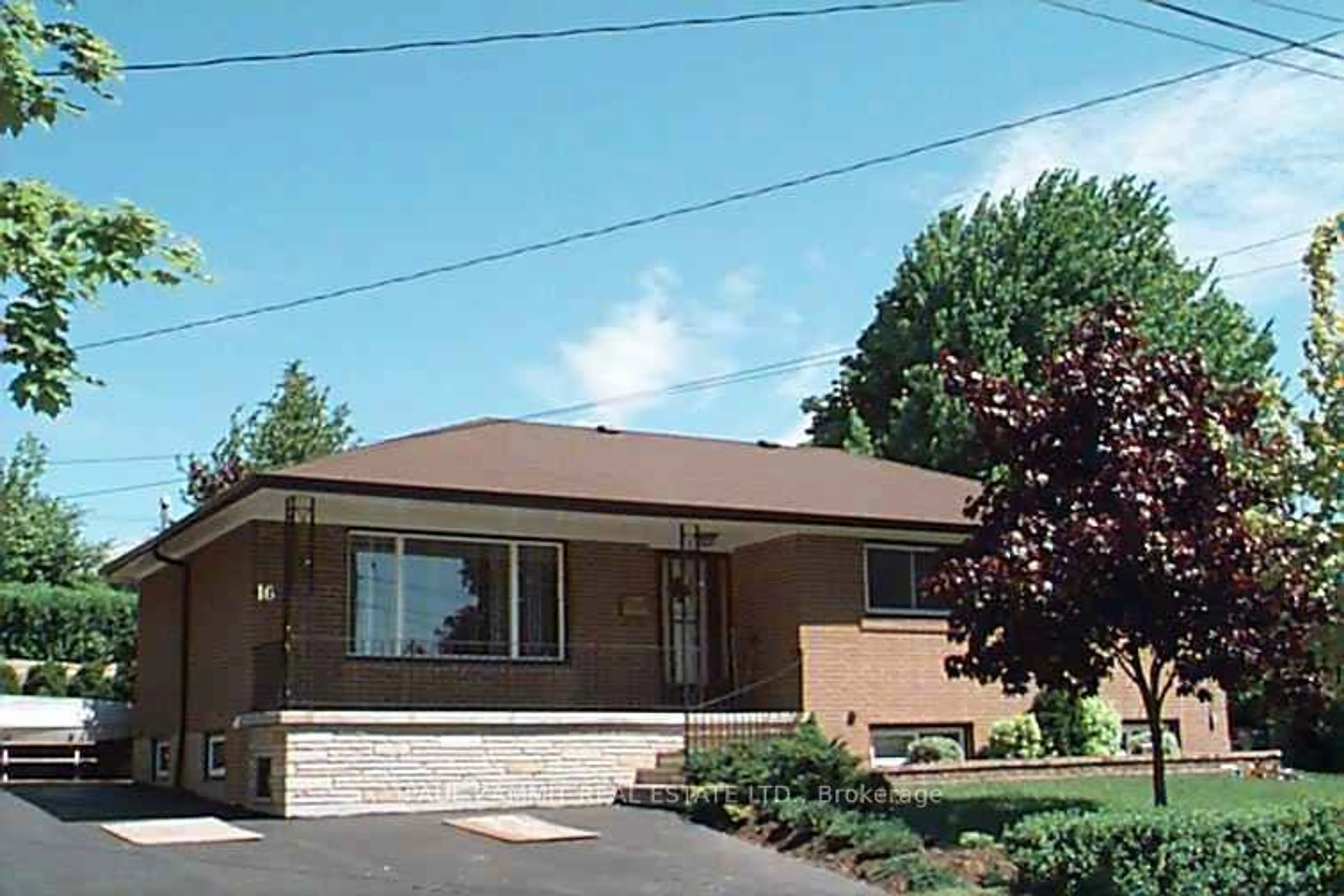 Home with brick exterior material for 16 Paloma Pl, Toronto Ontario M1J 1P7