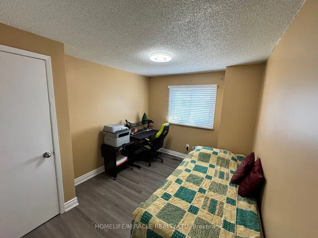 Additional property image - 131 Plumrose Ptwy