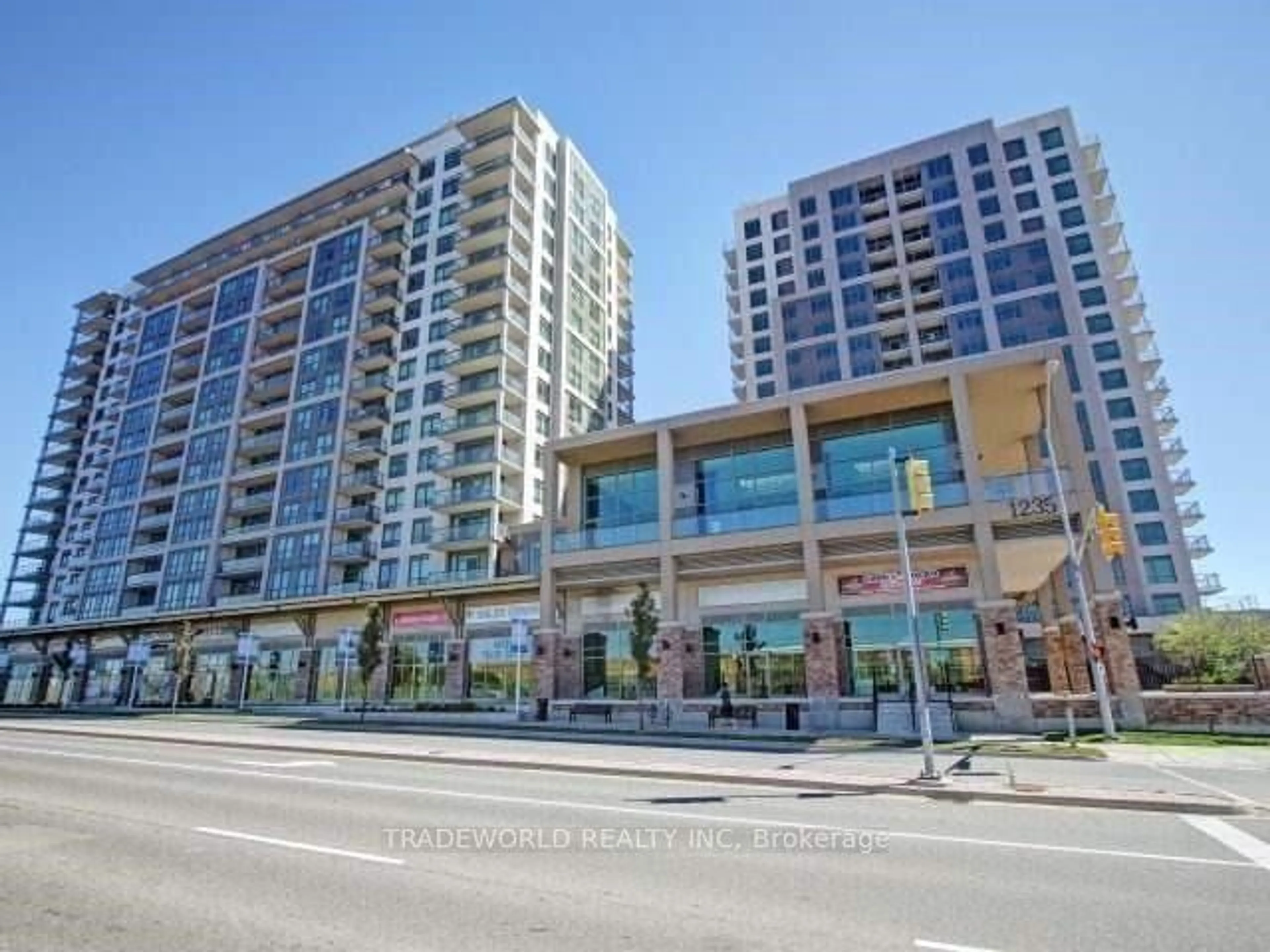 A pic from exterior of the house or condo for 1215 Bayly St #108, Pickering Ontario L1W 1L7