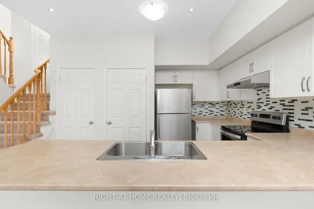 Additional image 30 of 1 Eaton Park Lane Unit 20