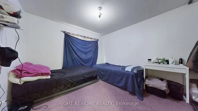 Additional image 15 of 11 Livonia Pl Unit 18