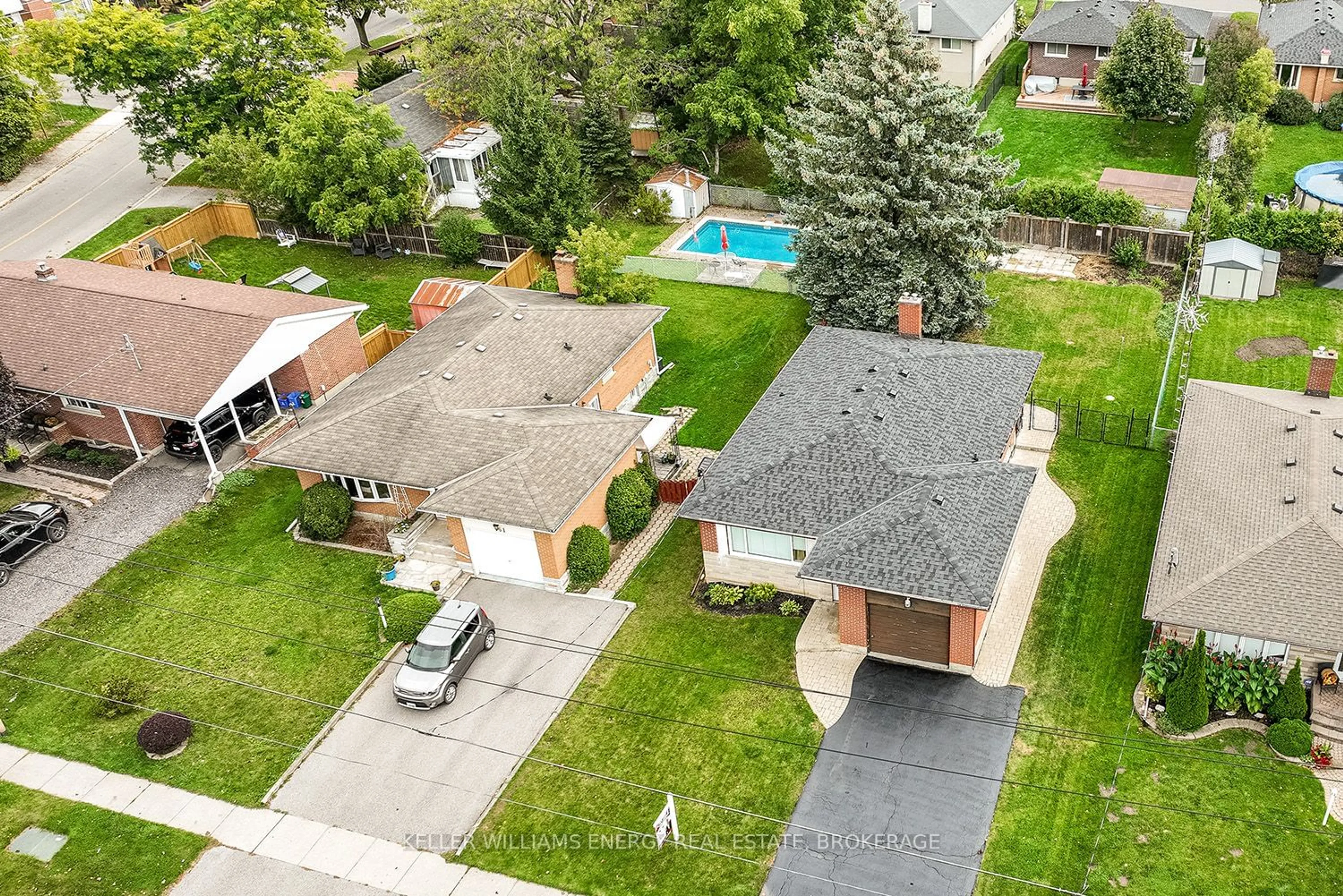 Frontside or backside of a home for 159 Scugog St, Clarington Ontario L1C 3J7