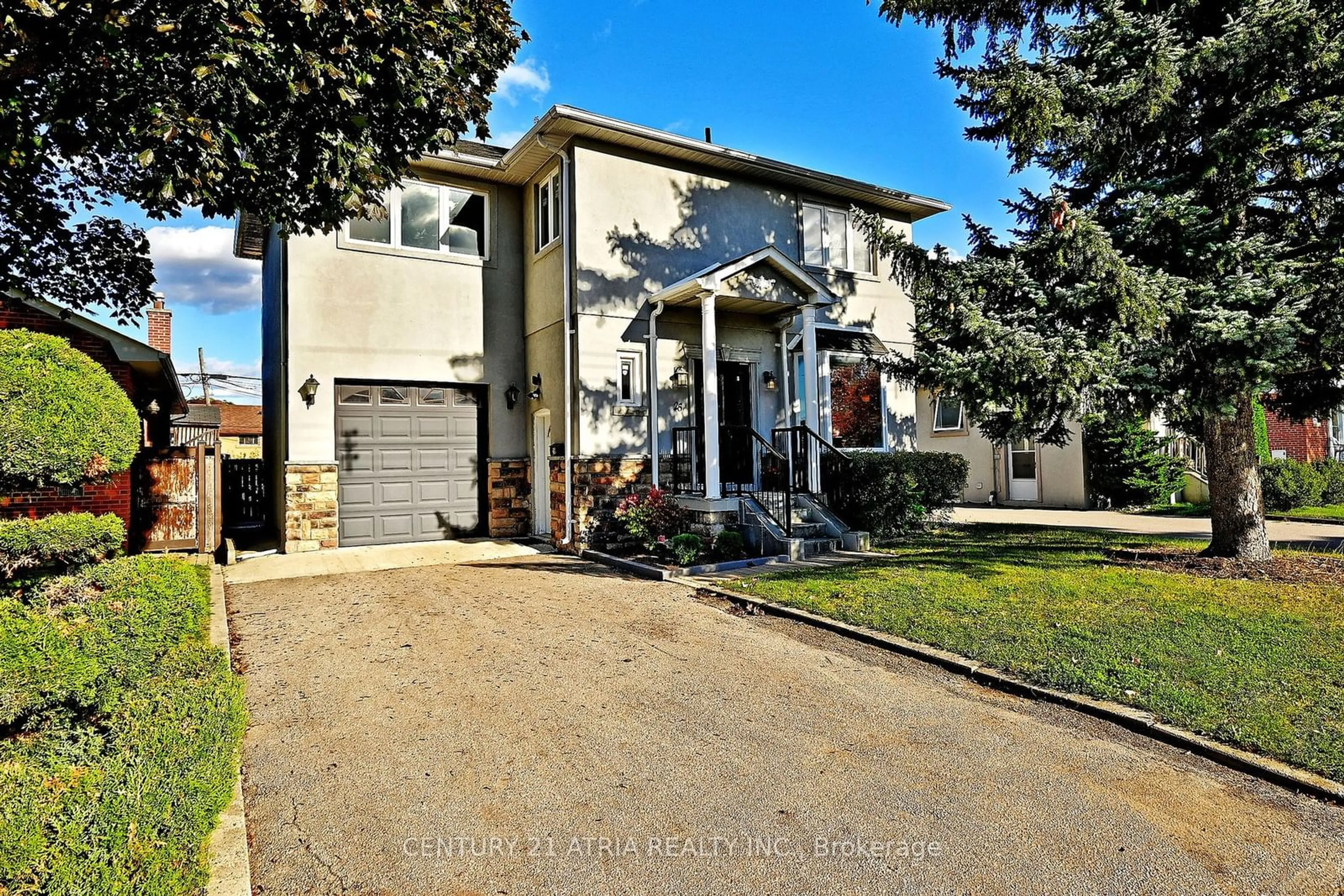 Frontside or backside of a home, the street view for 25 Crosland Dr, Toronto Ontario M1R 4M6