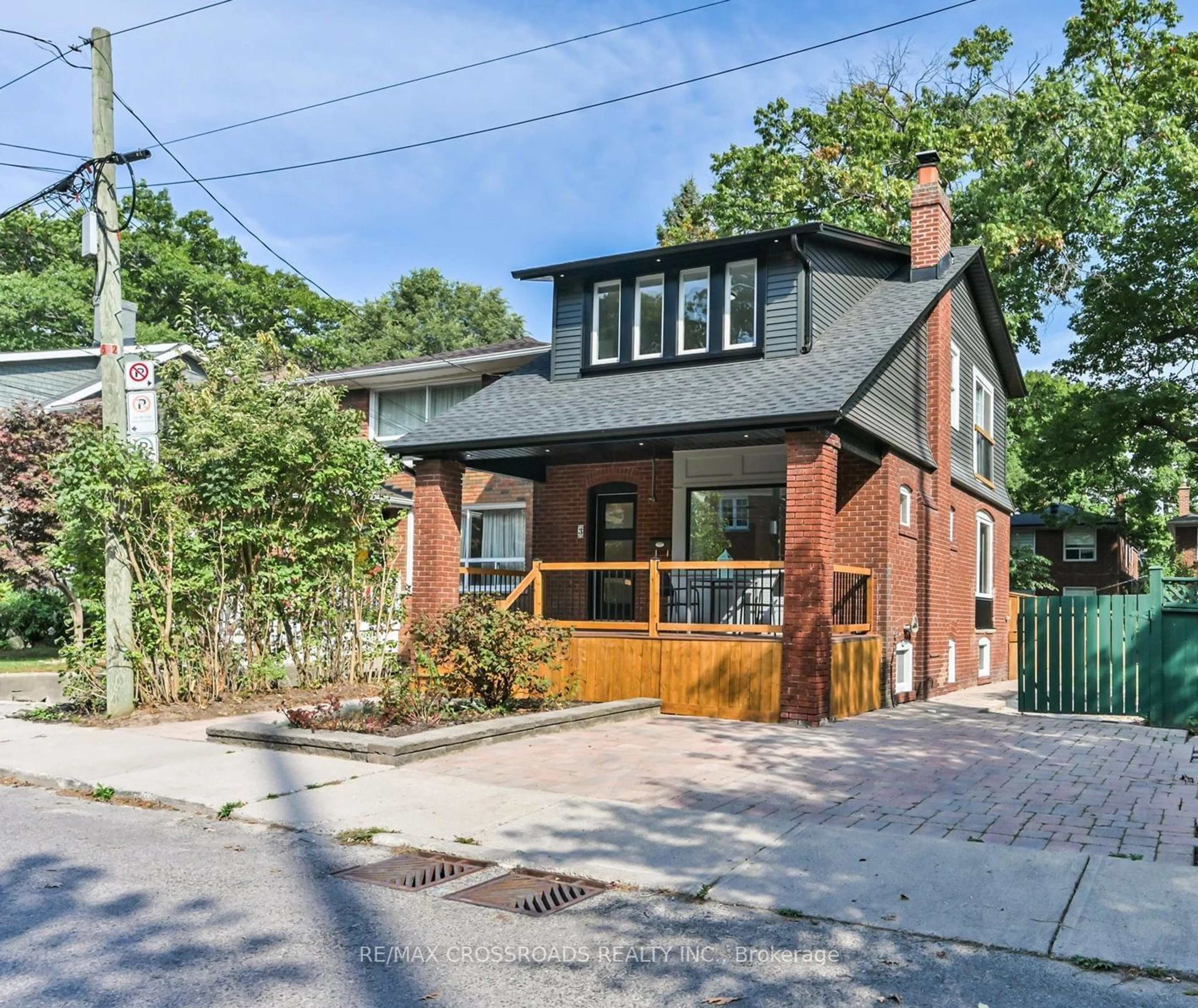 Home with brick exterior material for 3 Haig Ave, Toronto Ontario M1N 2W2